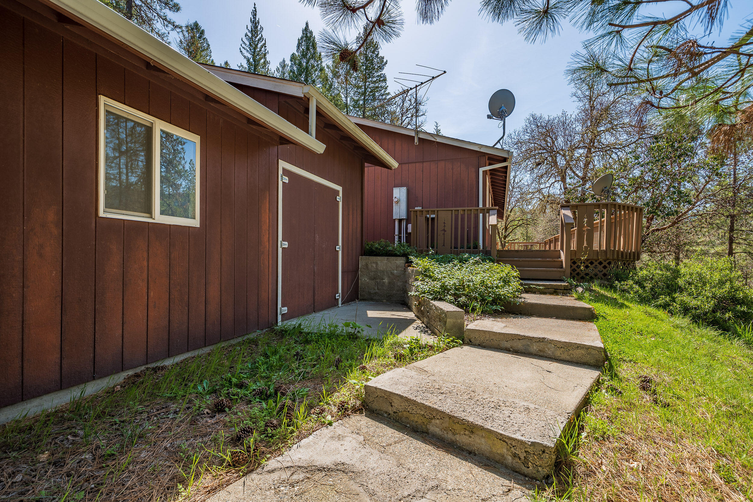 2850 E Evans Creek Road