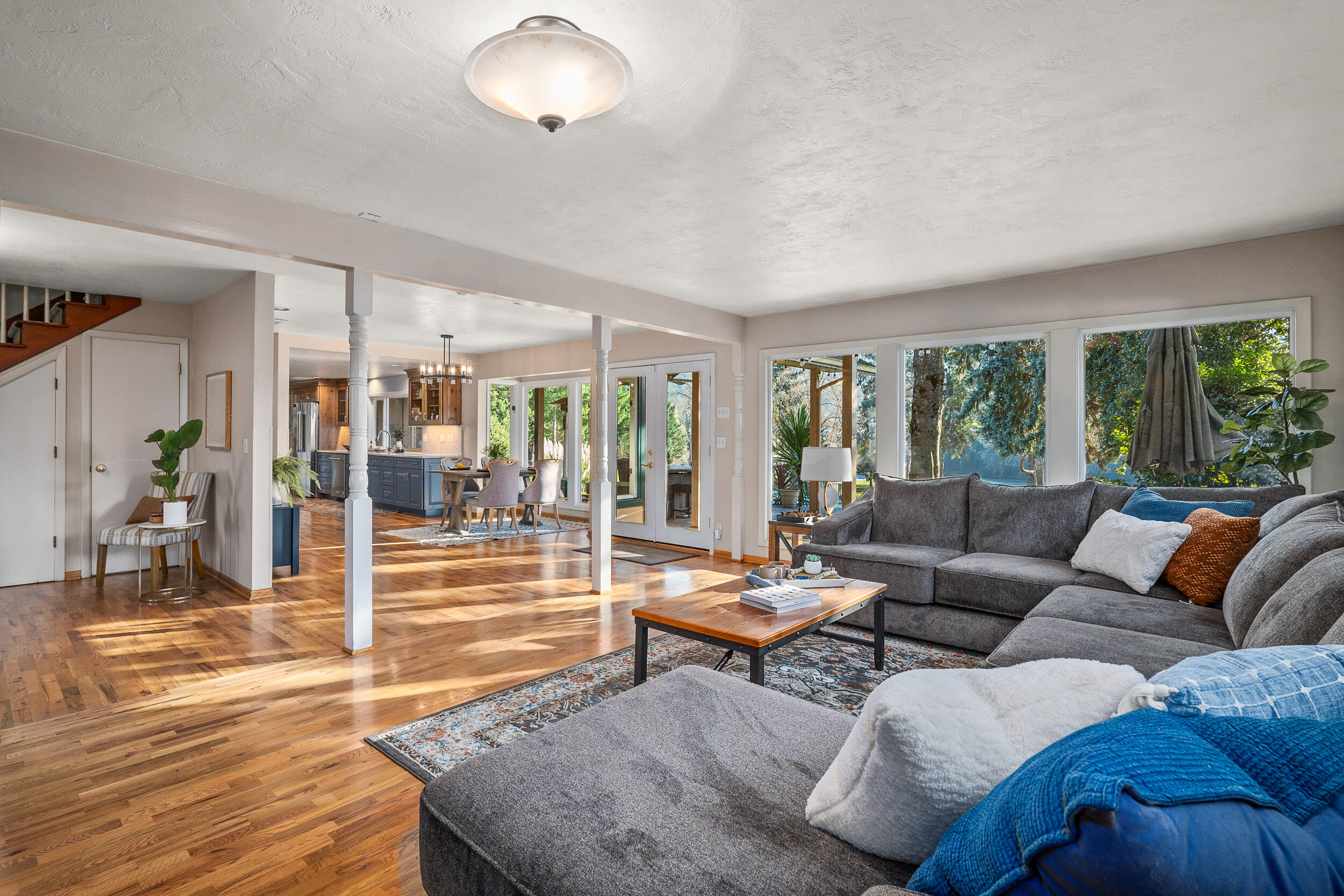 1340 SE Priscilla Lane