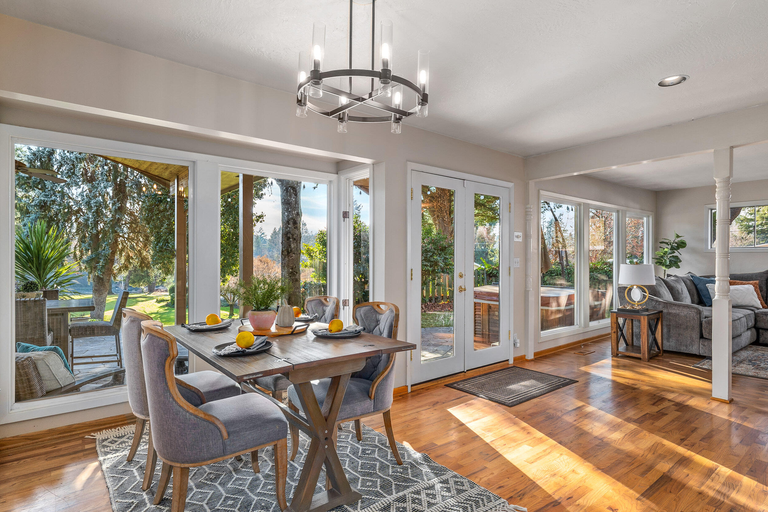 1340 SE Priscilla Lane