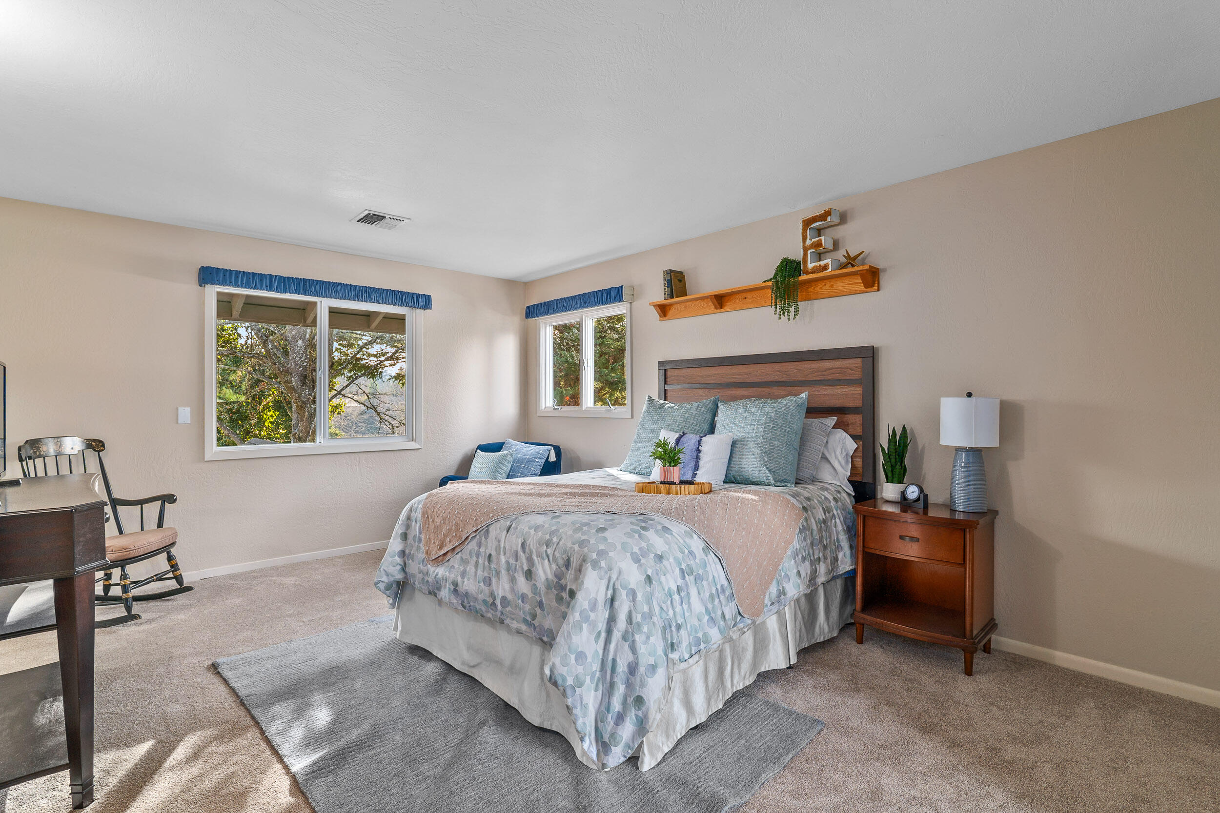 1340 SE Priscilla Lane