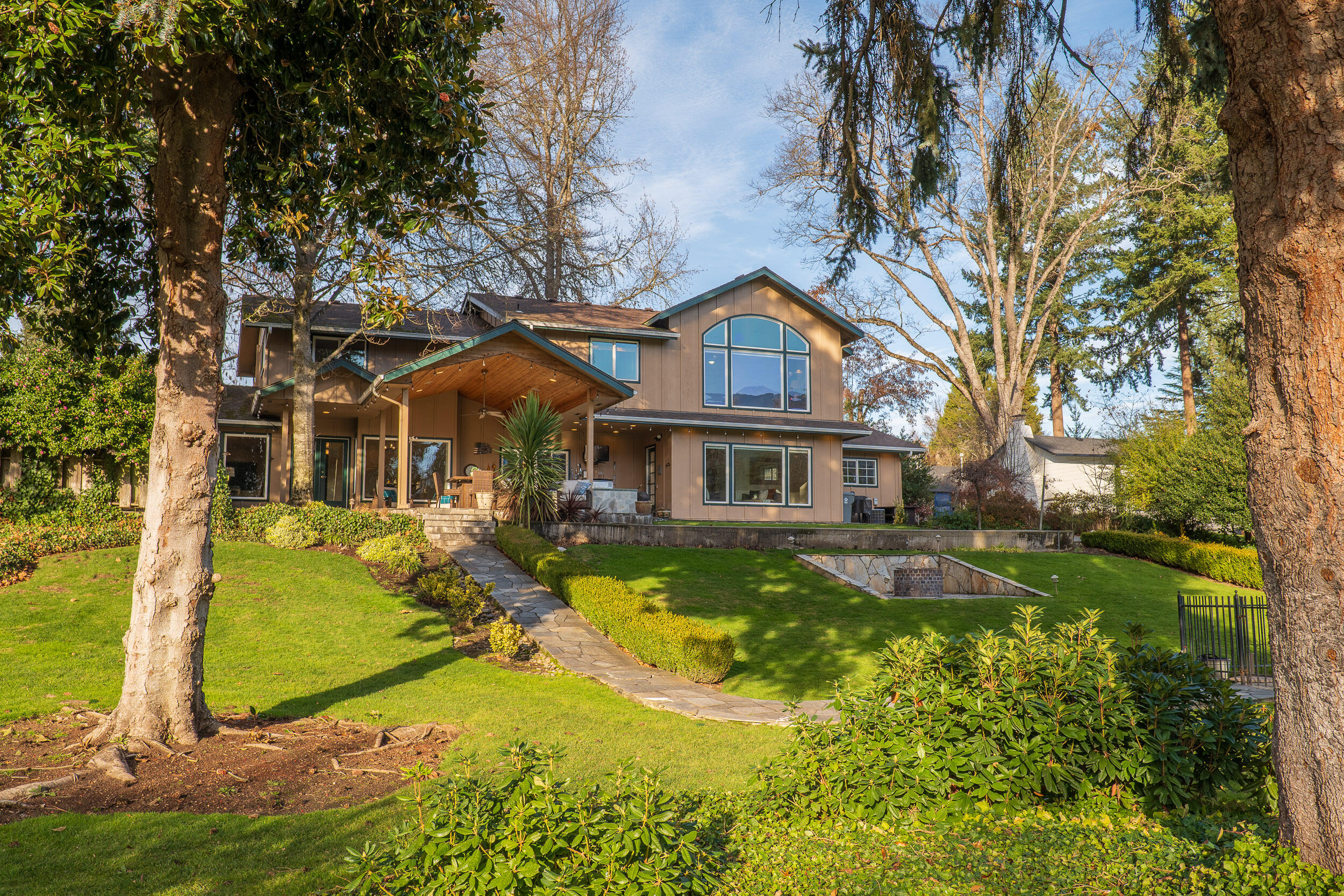 1340 SE Priscilla Lane