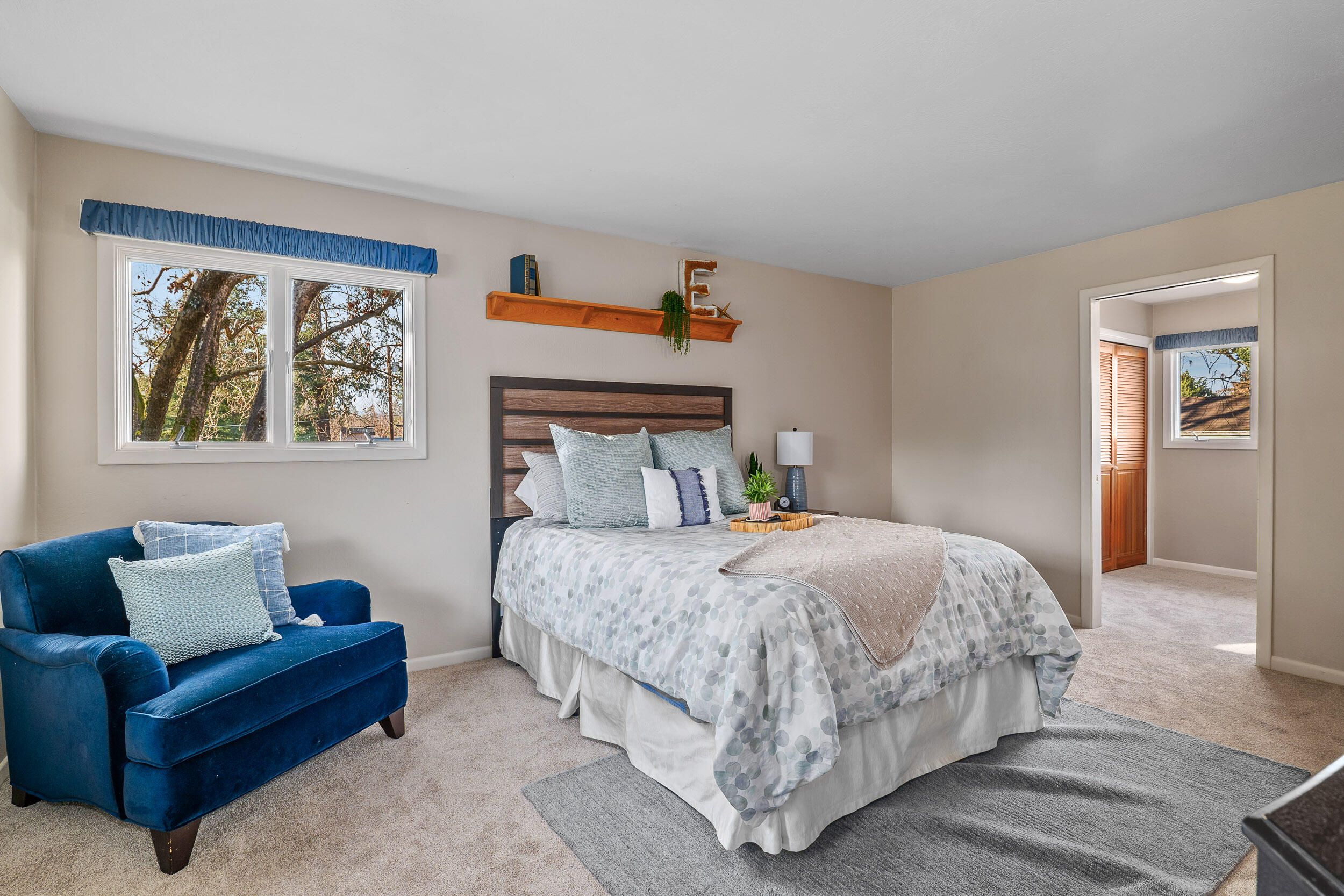 1340 SE Priscilla Lane