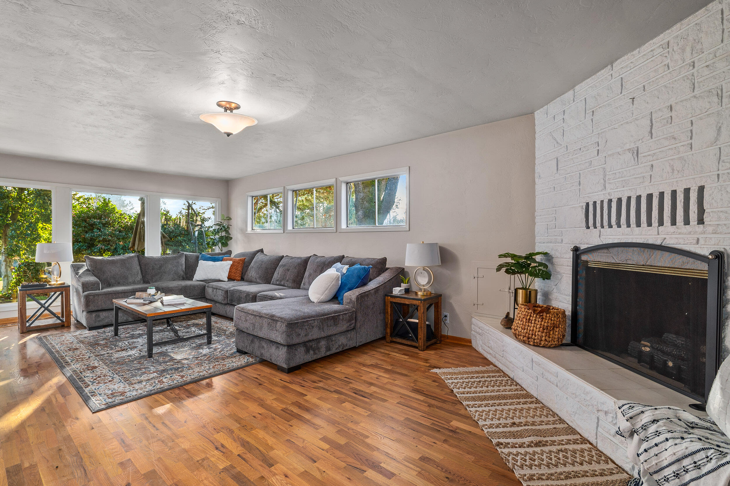 1340 SE Priscilla Lane