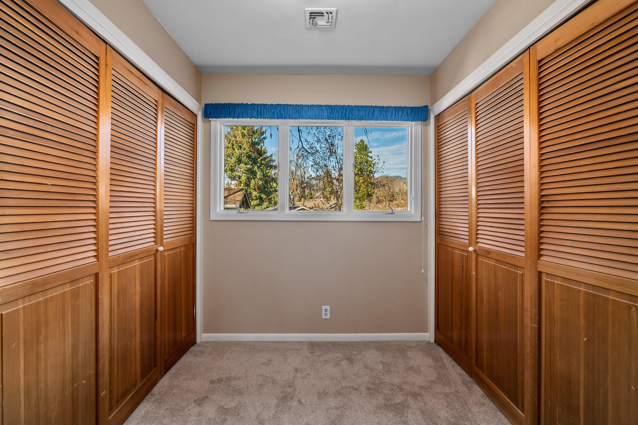 1340 SE Priscilla Lane