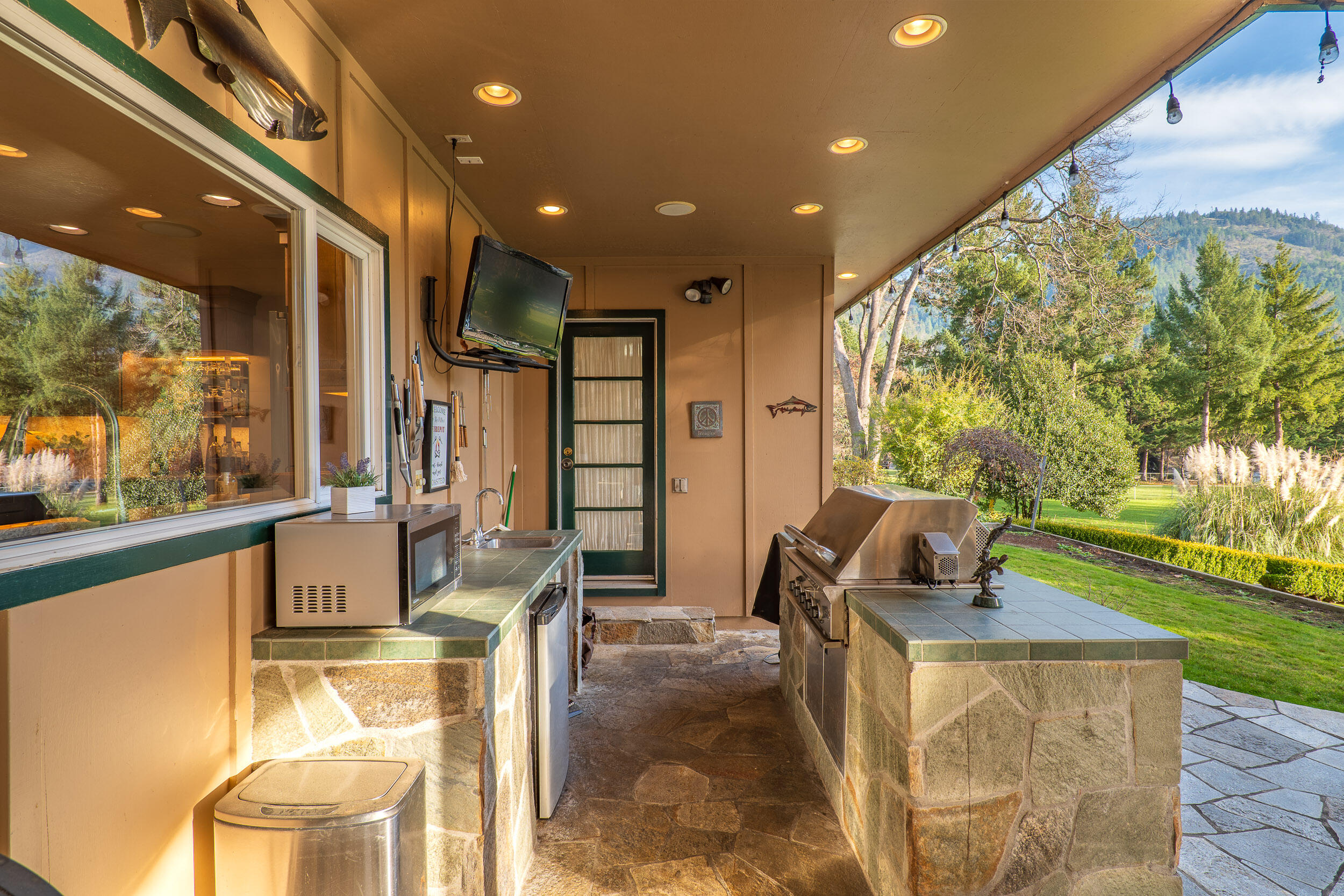 1340 SE Priscilla Lane