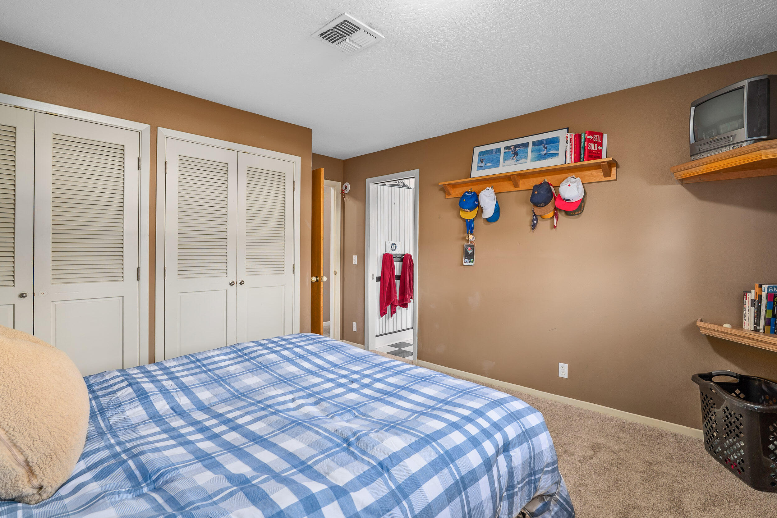 1340 SE Priscilla Lane