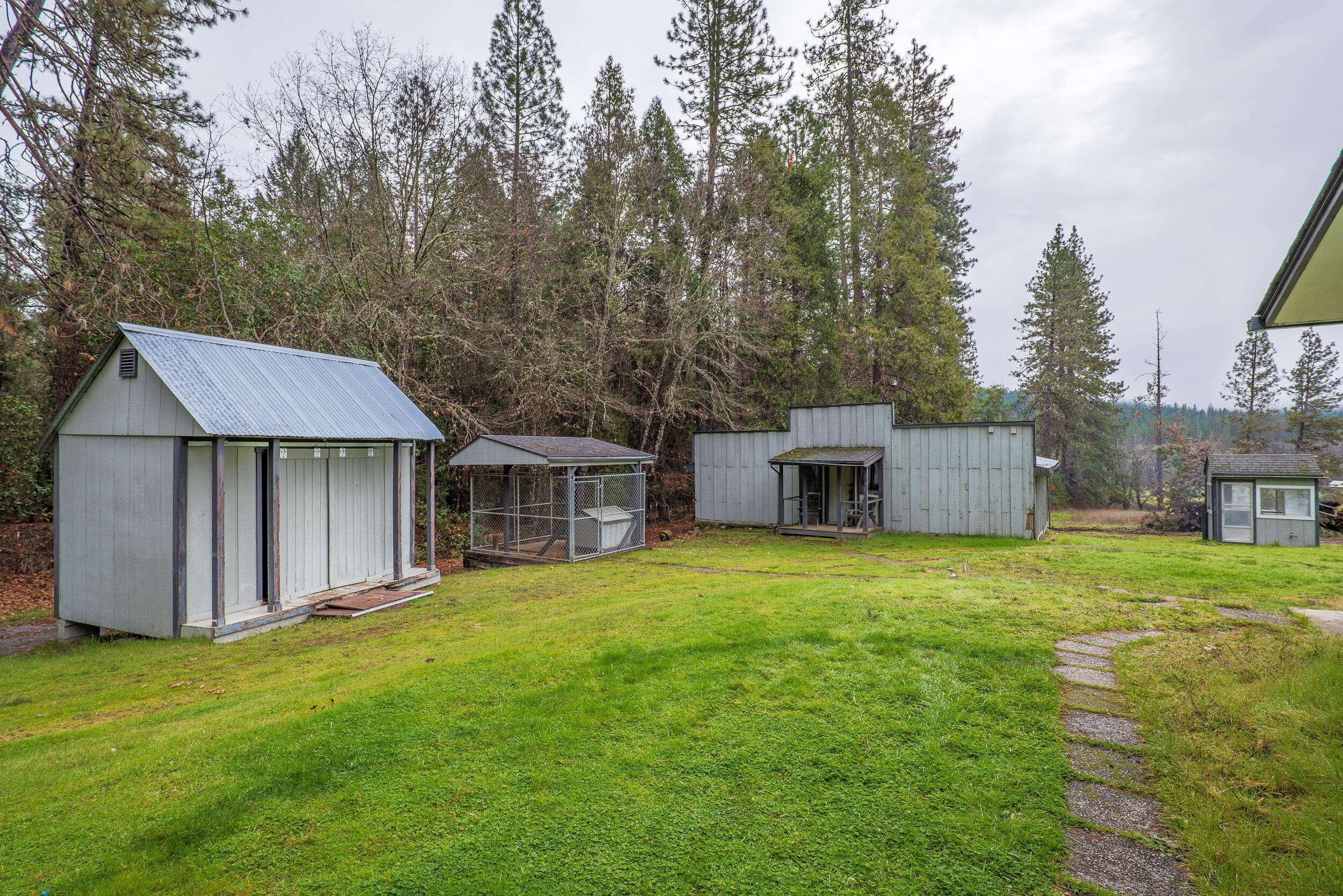 10049 E Evans Creek Road