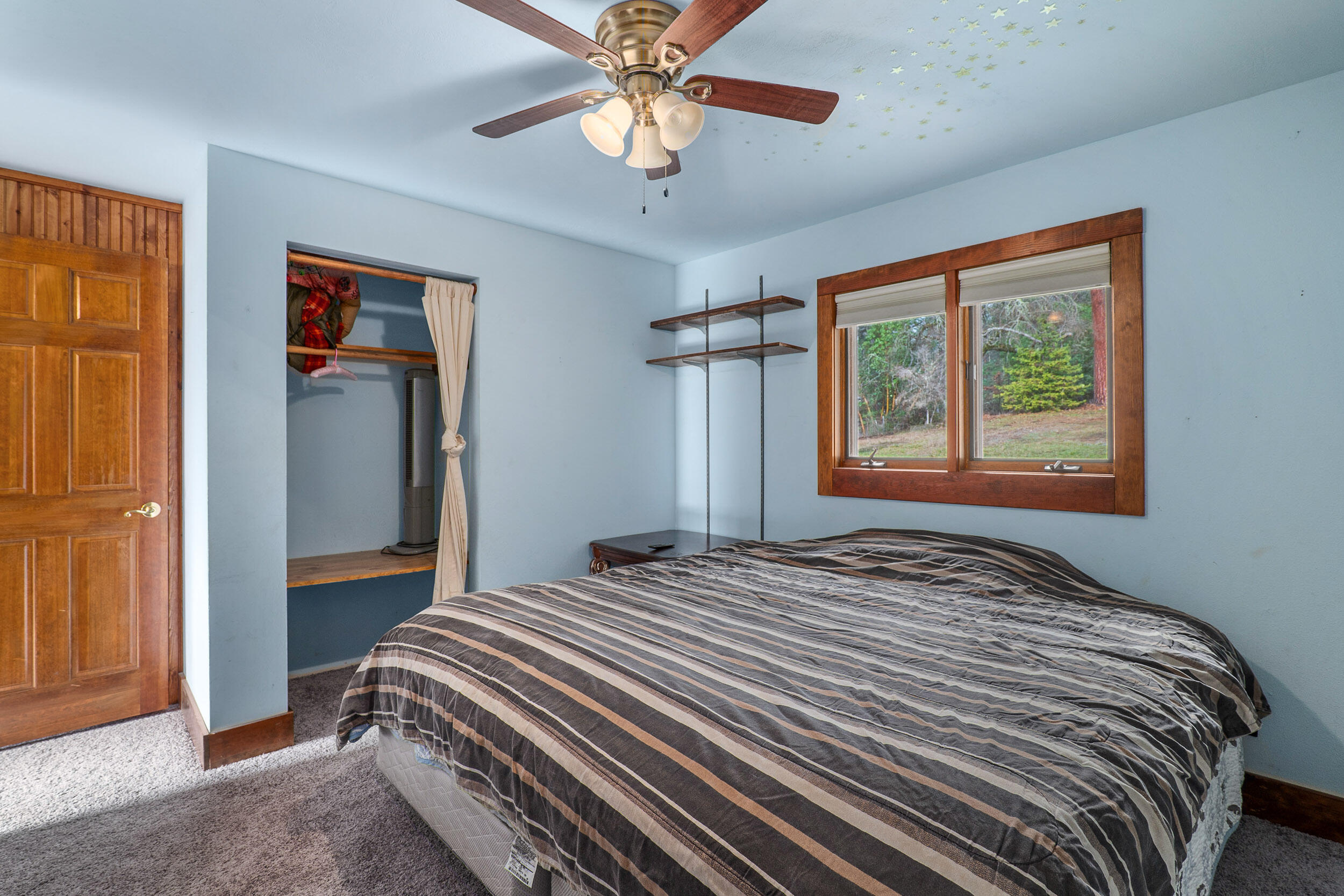 10049 E Evans Creek Road