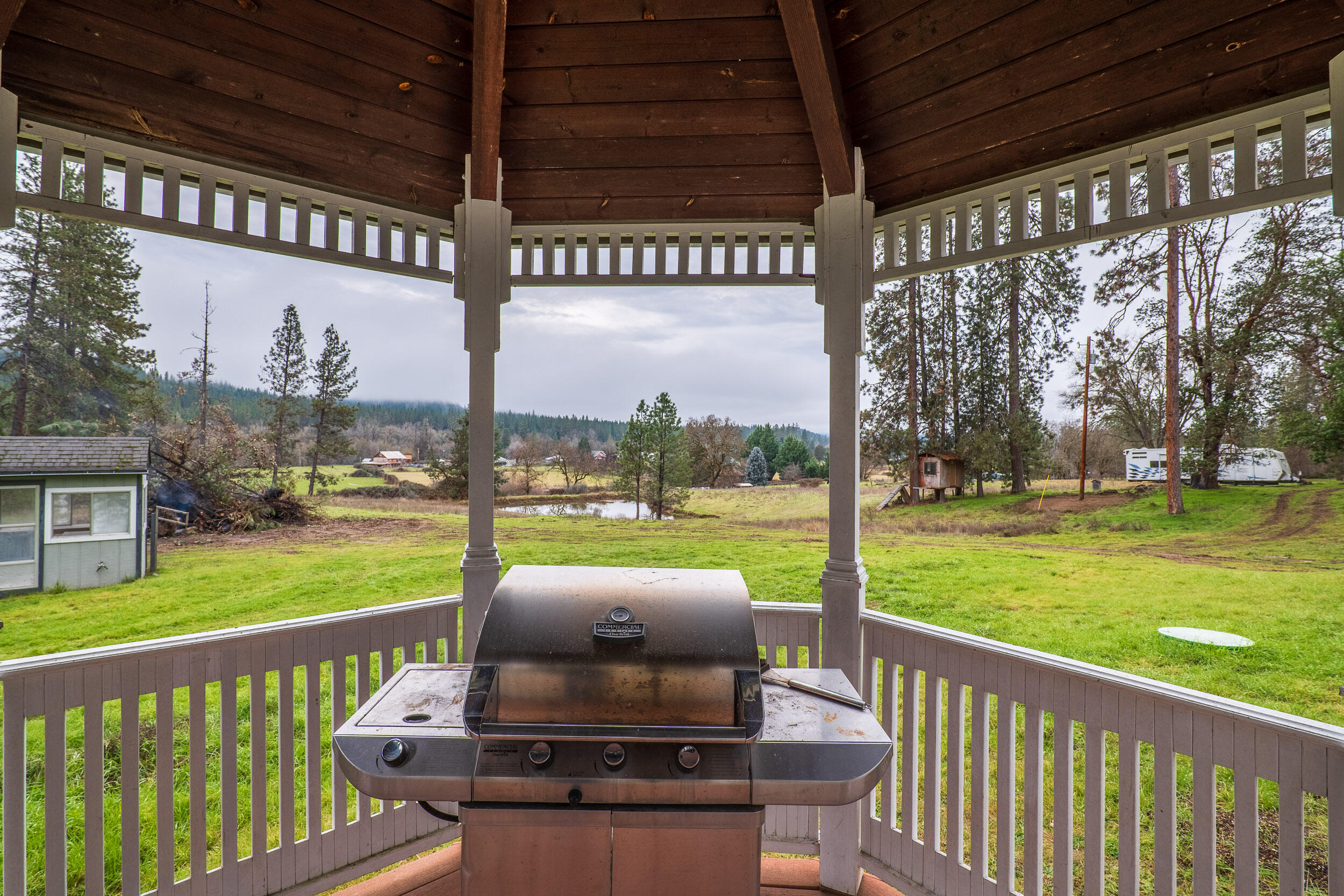 10049 E Evans Creek Road