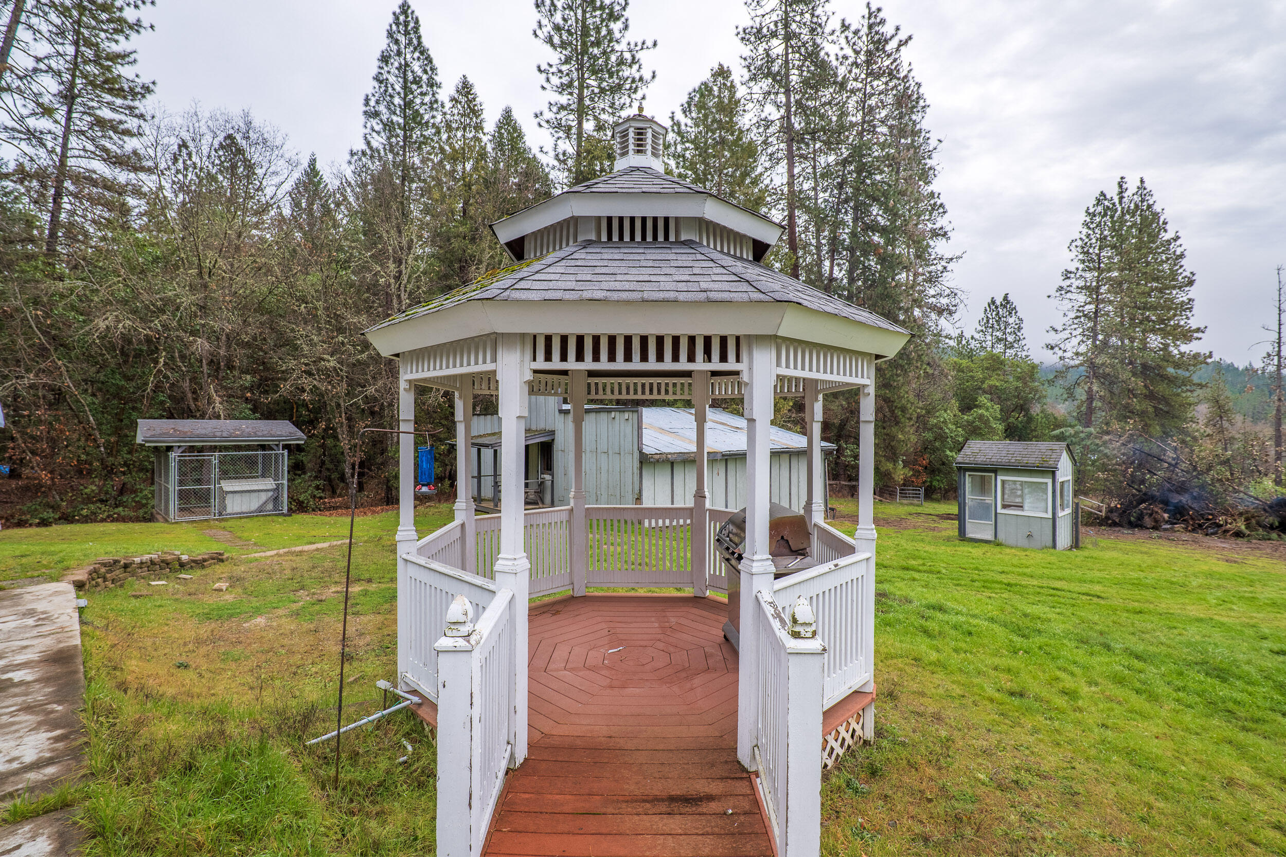 10049 E Evans Creek Road