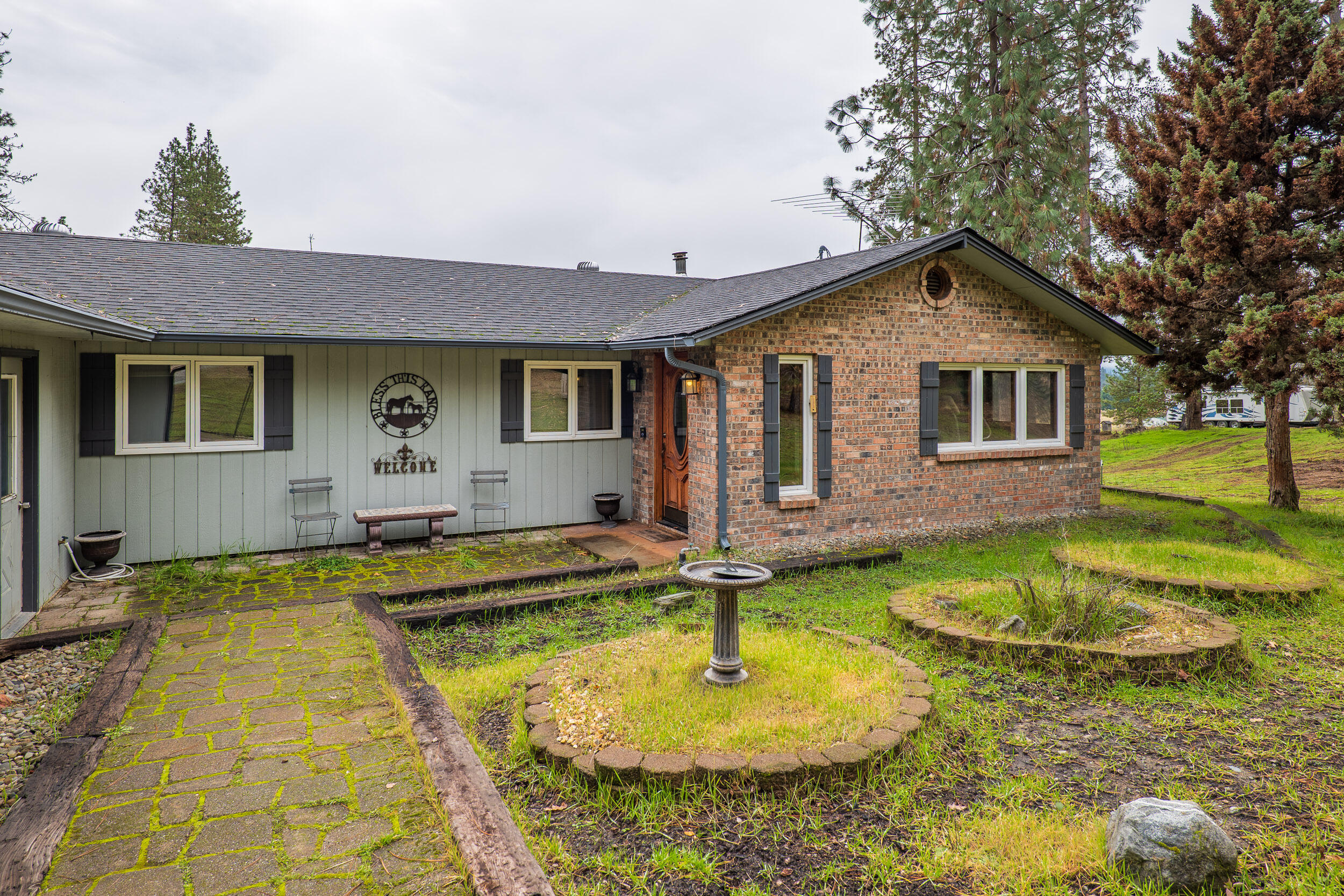 10049 E Evans Creek Road