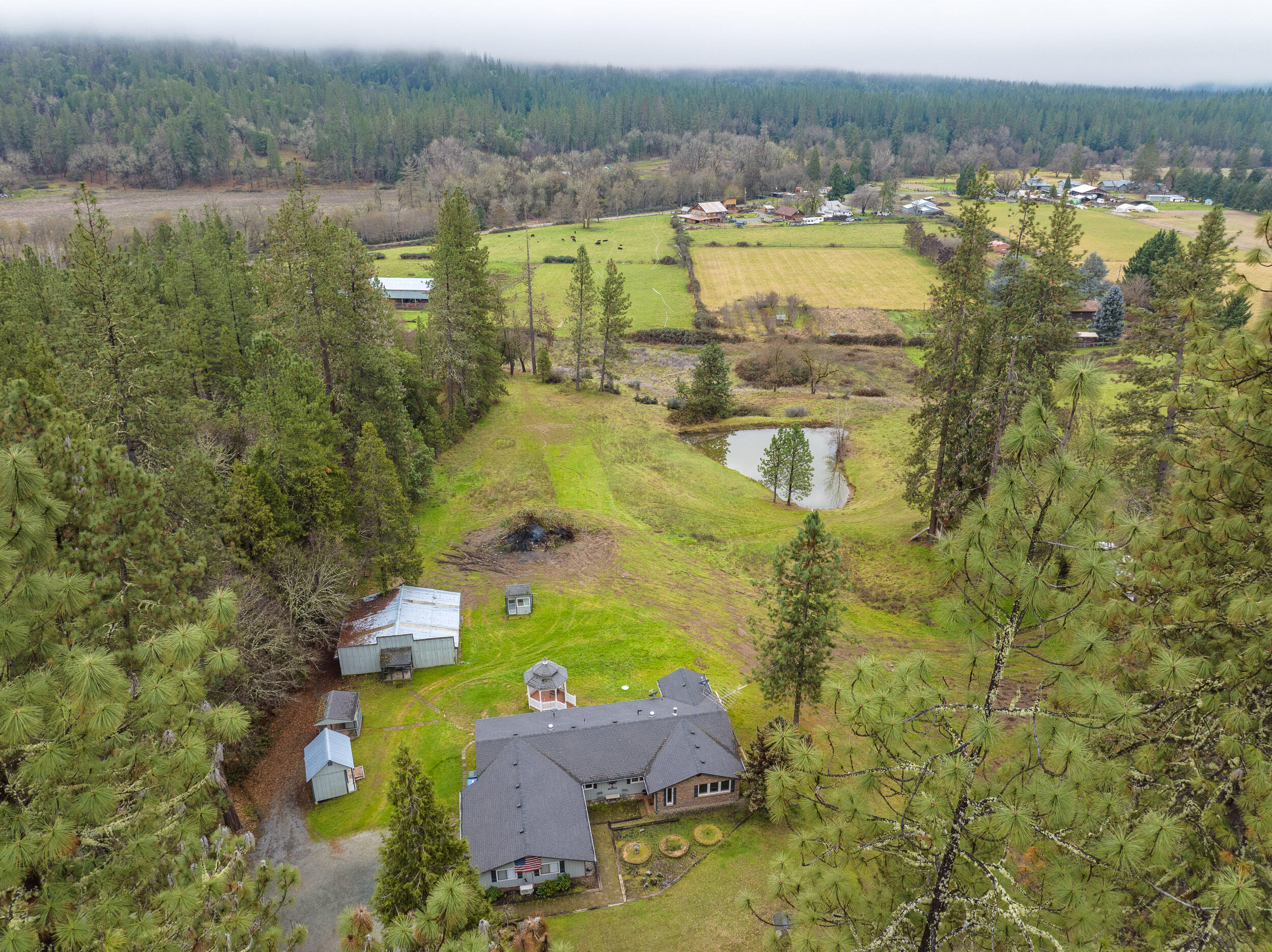 10049 E Evans Creek Road