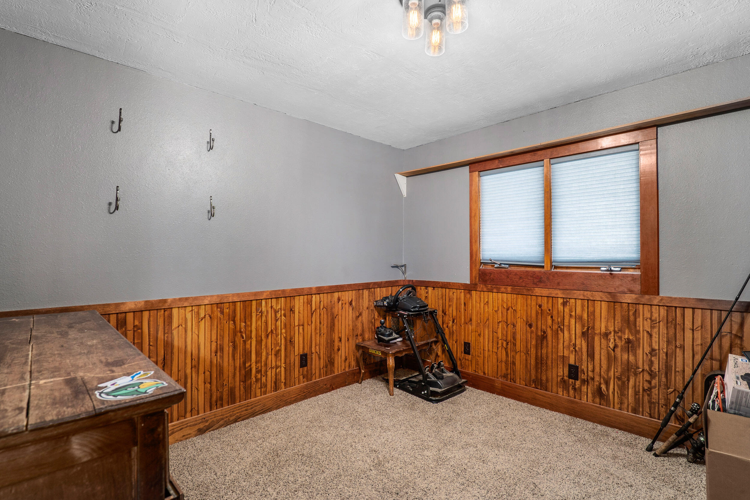 10049 E Evans Creek Road