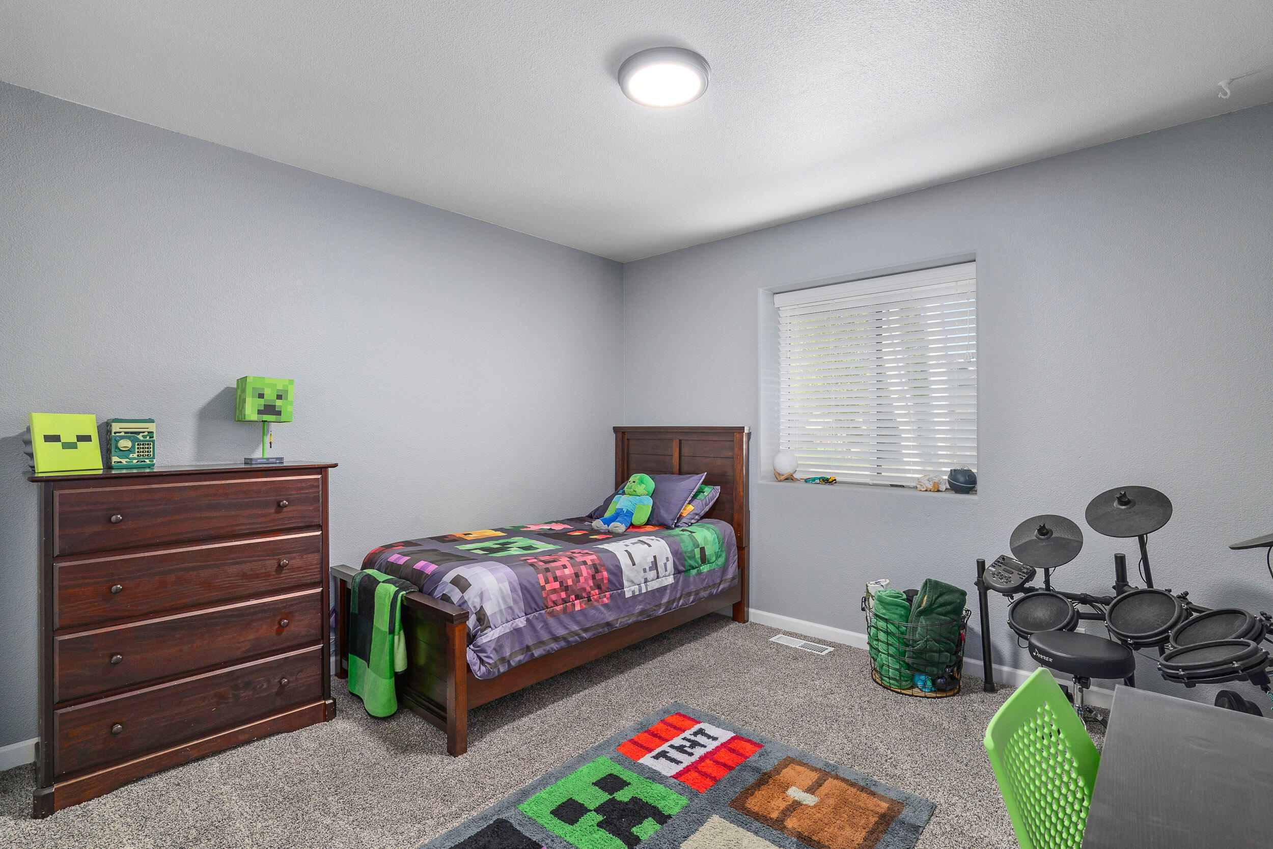 1049 Rainwood Lane