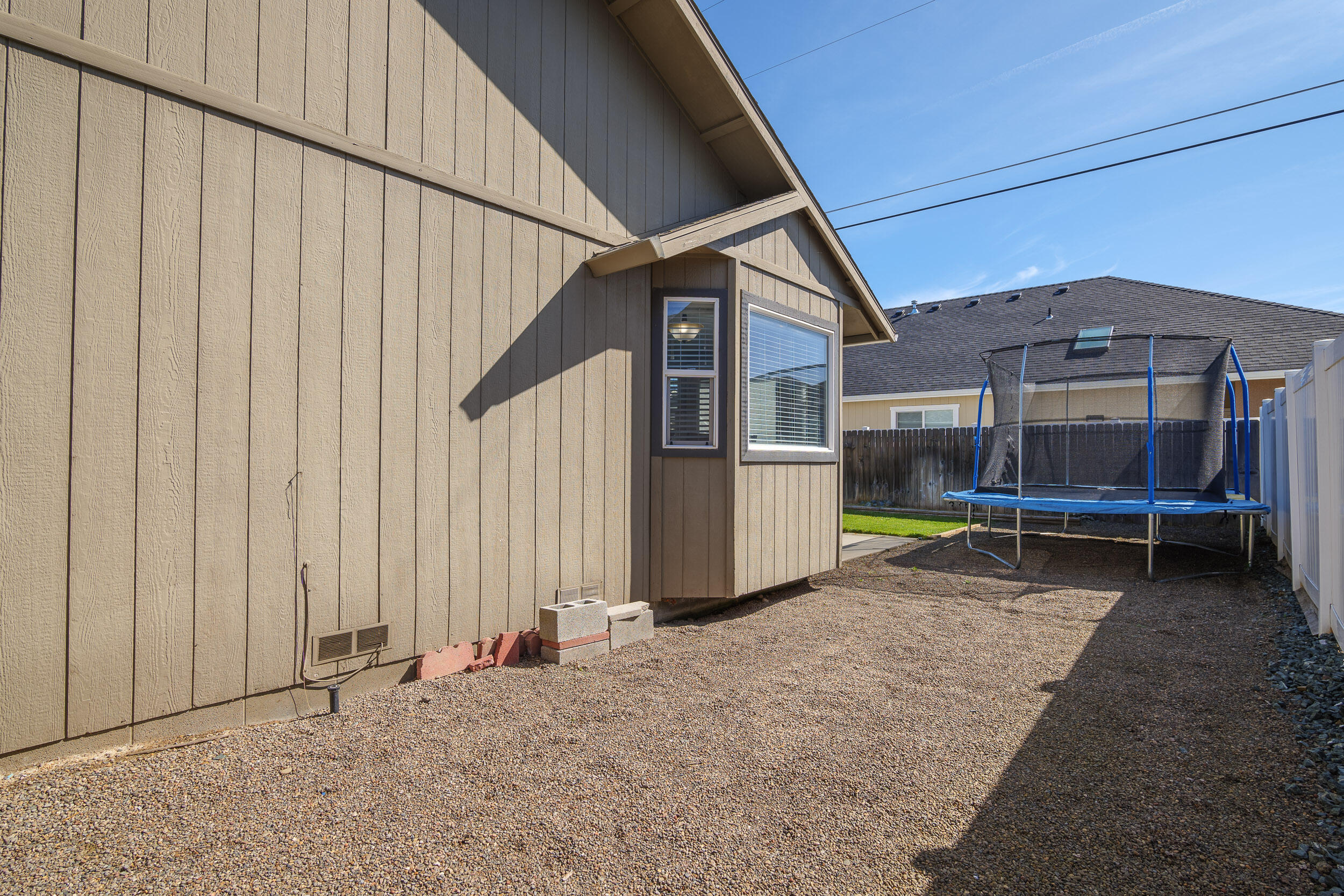1049 Rainwood Lane
