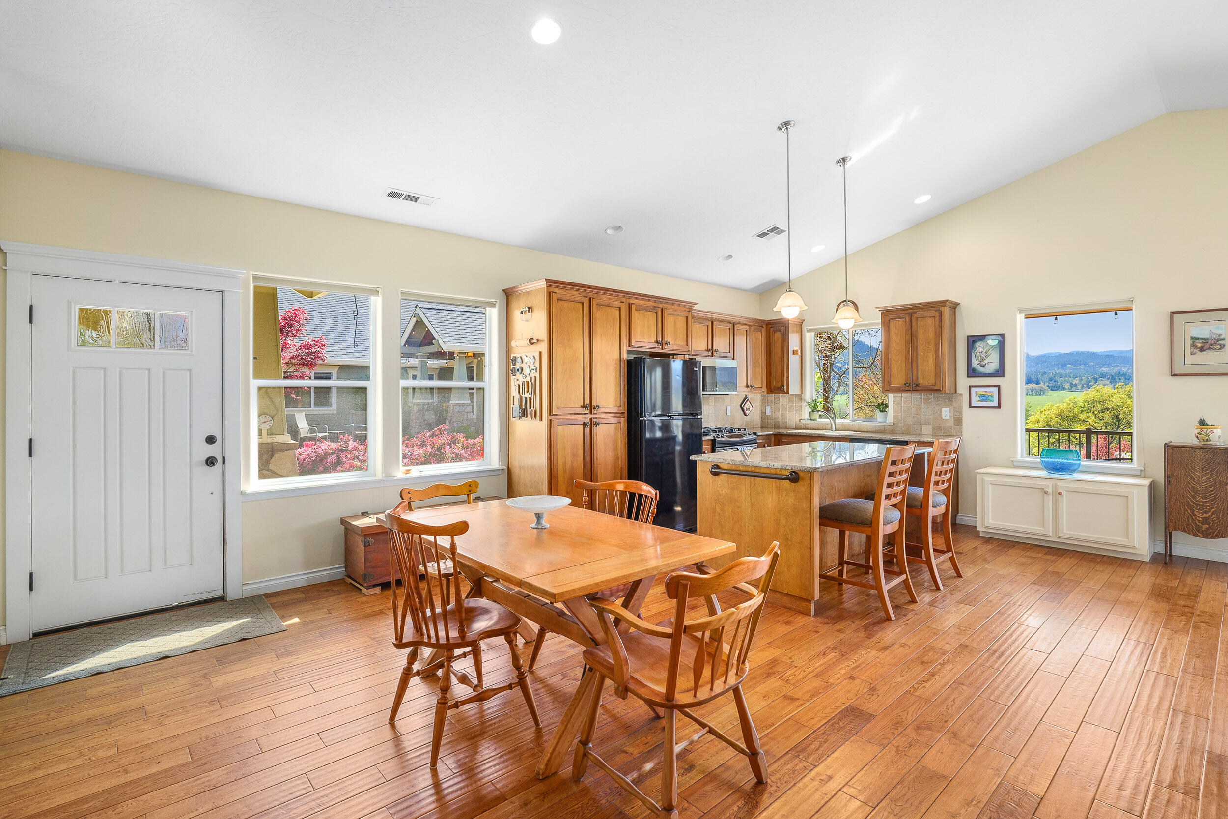 370 Pauldine Way