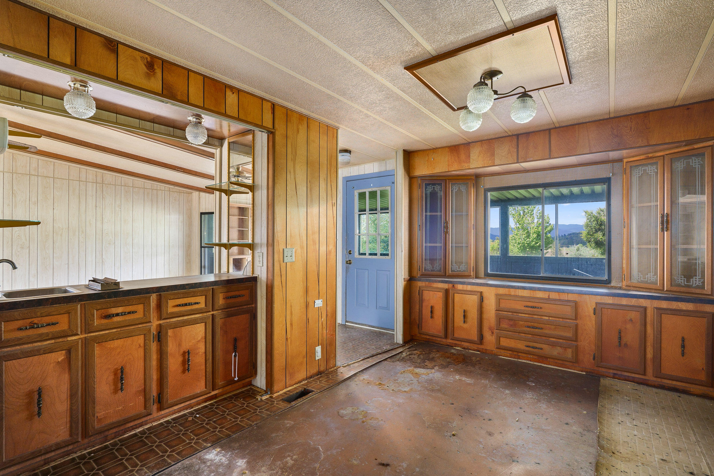4822 Upper River Road