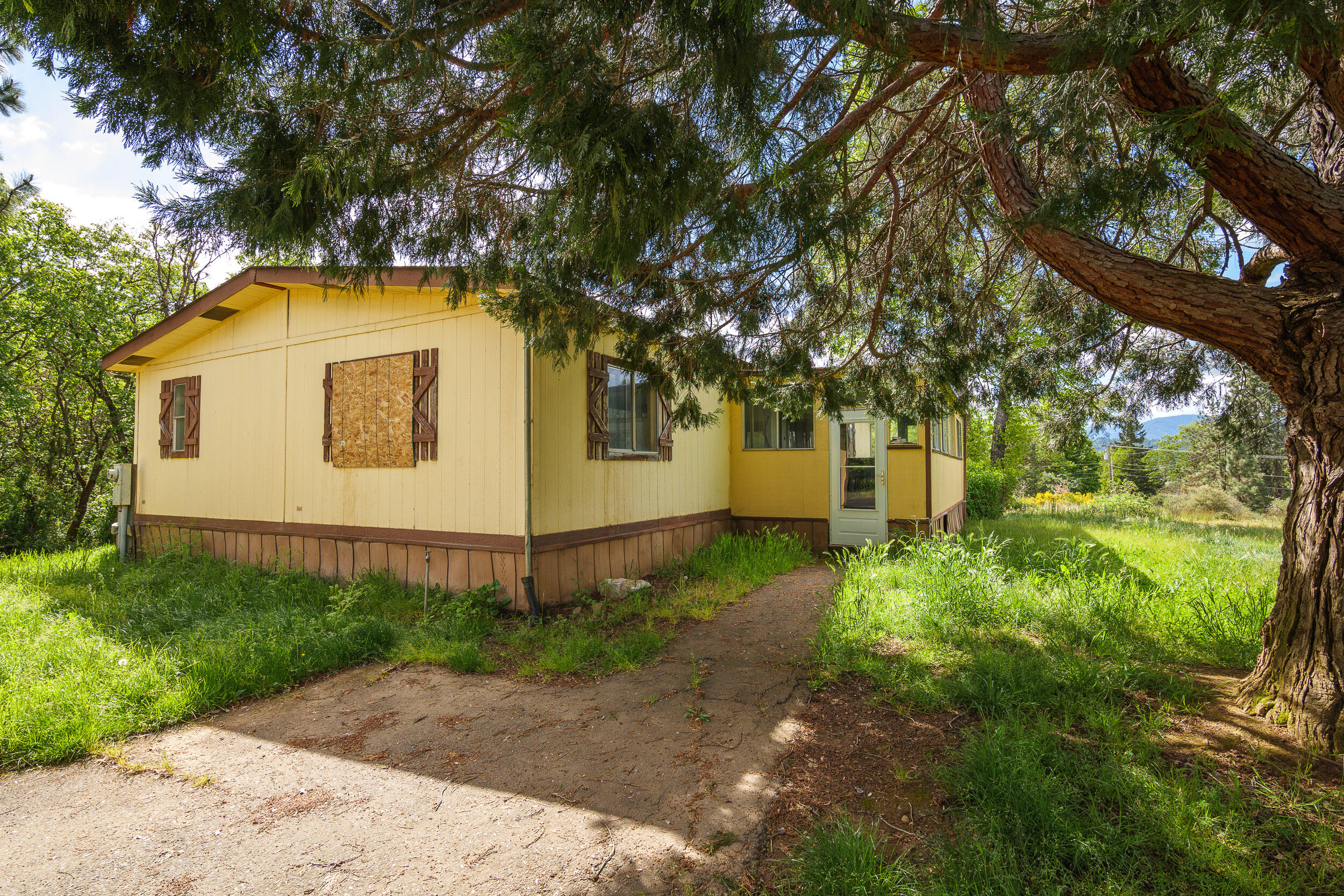 4822 Upper River Road