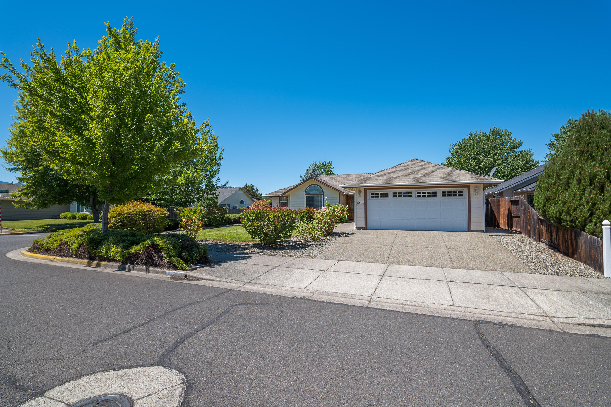 2666 Esther Lane