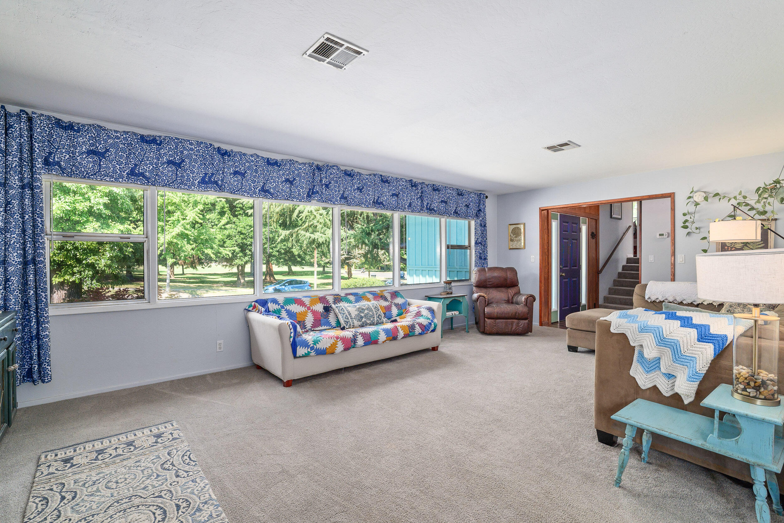 1015 Vista Drive