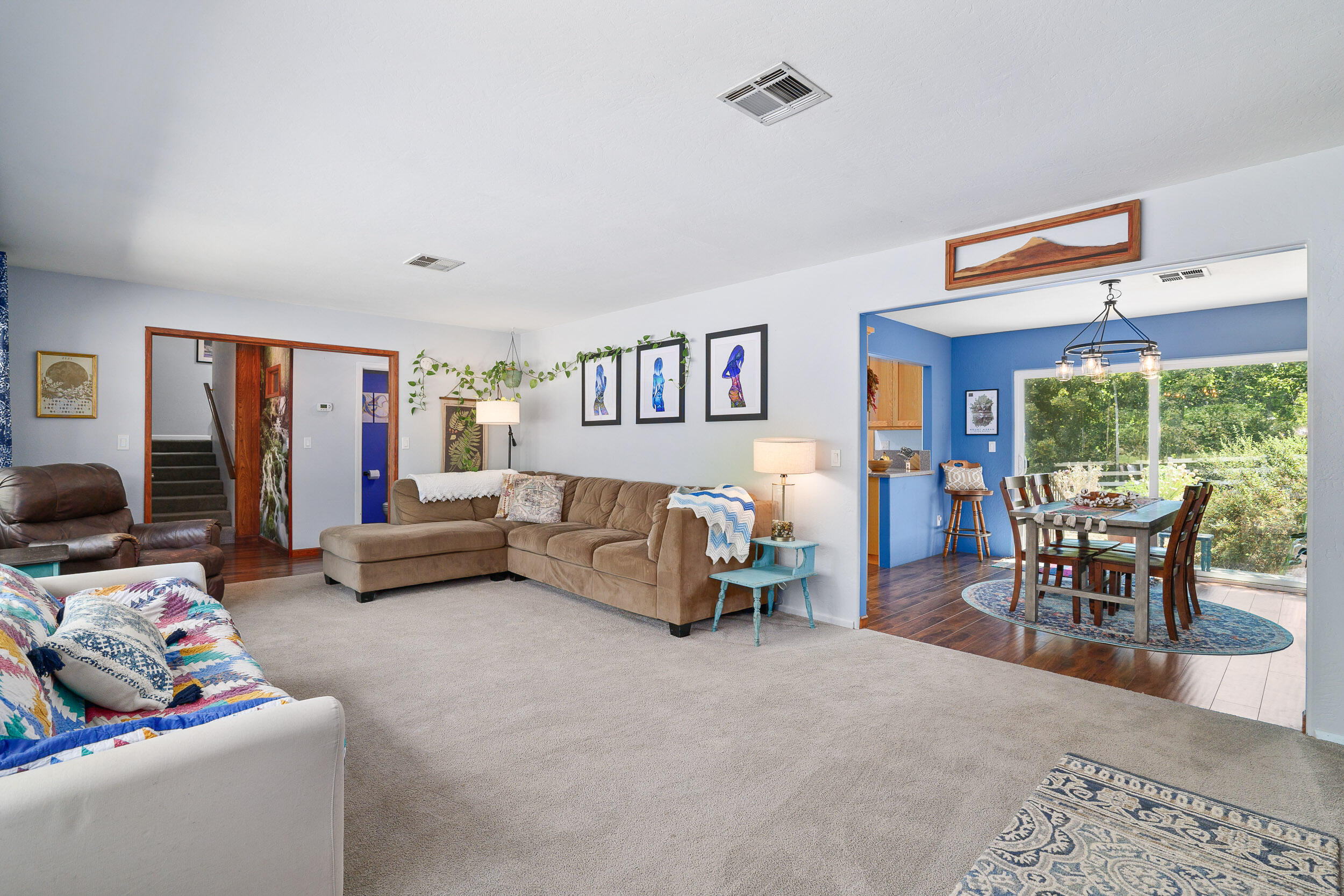 1015 Vista Drive