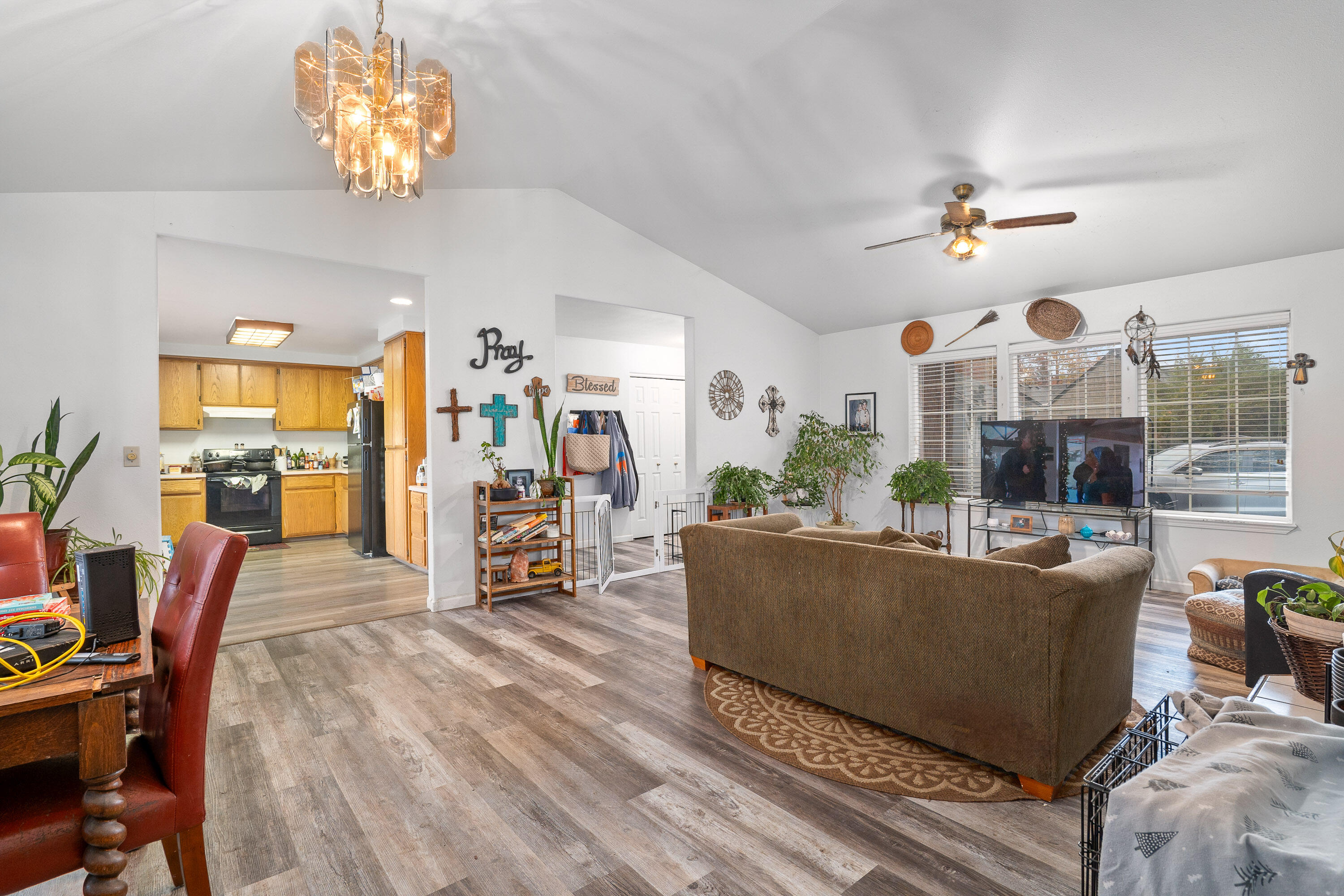 1414 Parkdale Drive