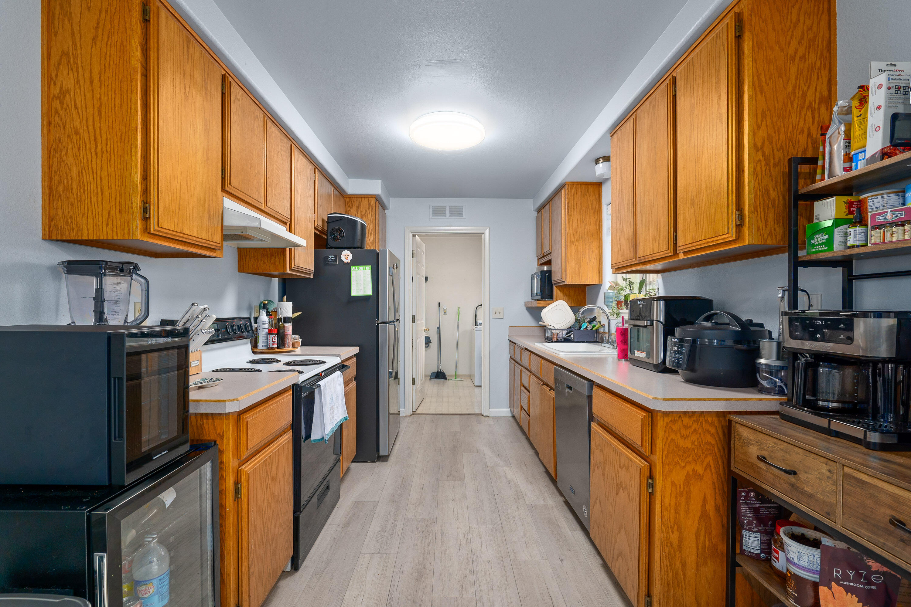 1414 Parkdale Drive