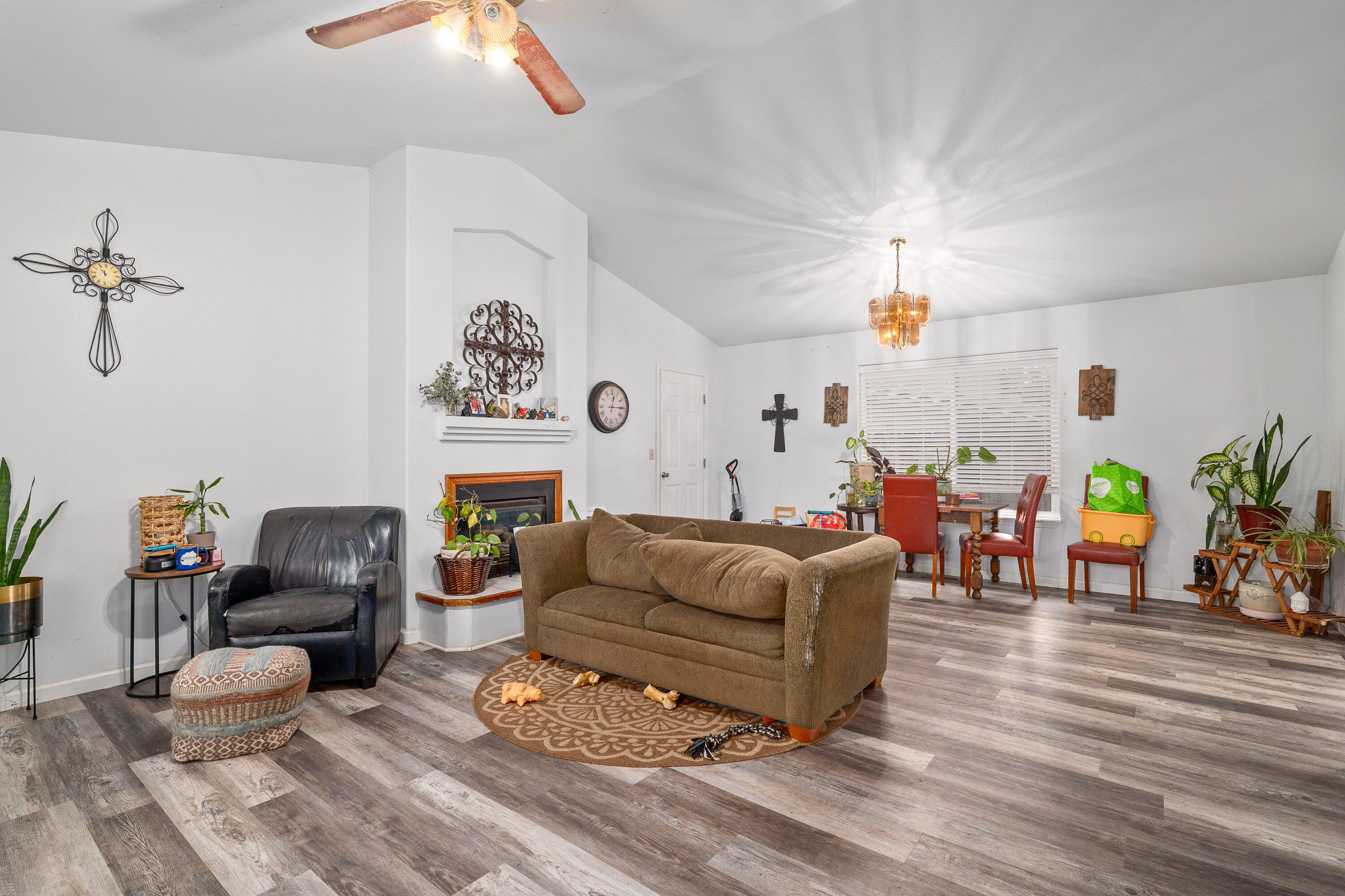 1414 Parkdale Drive