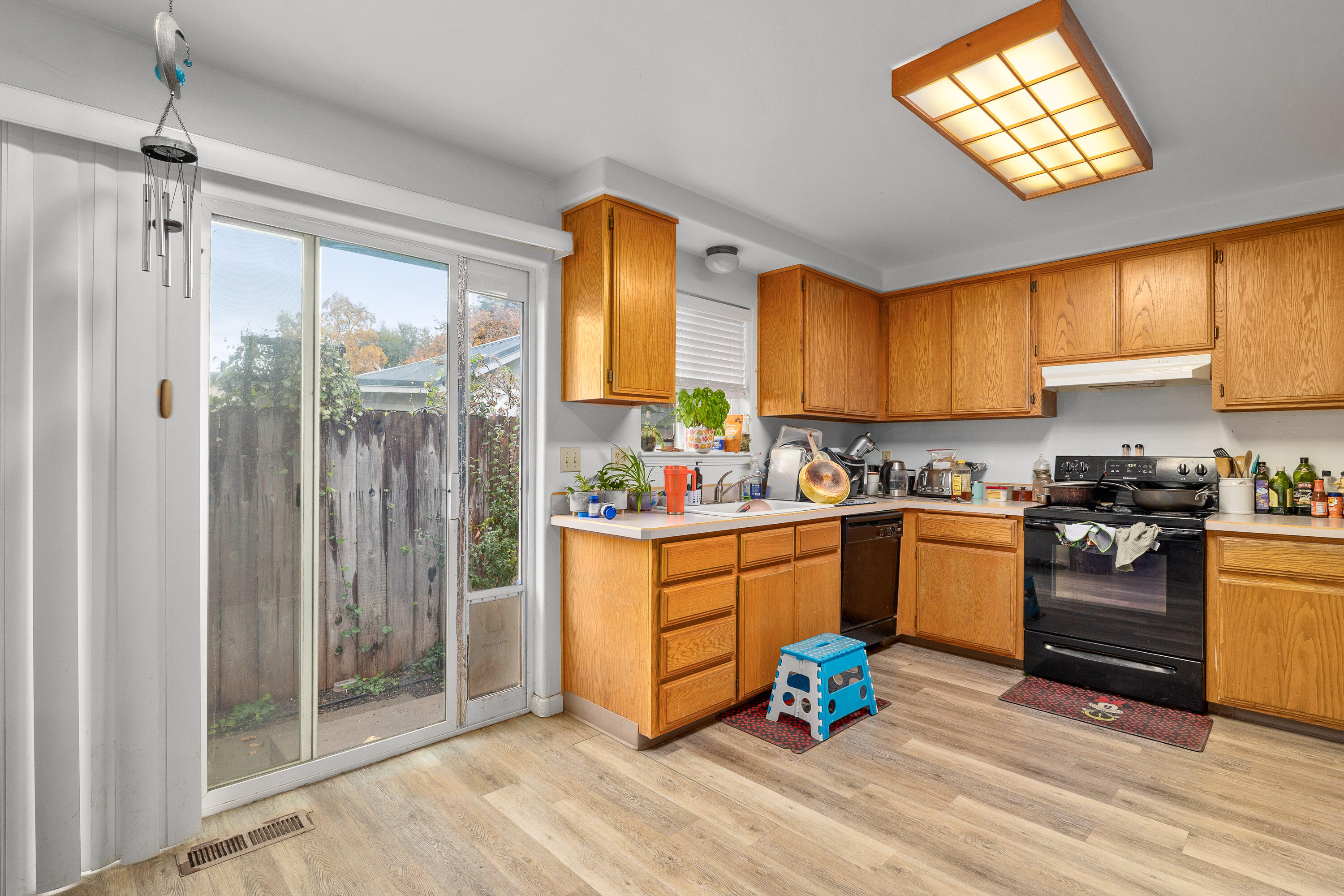 1414 Parkdale Drive