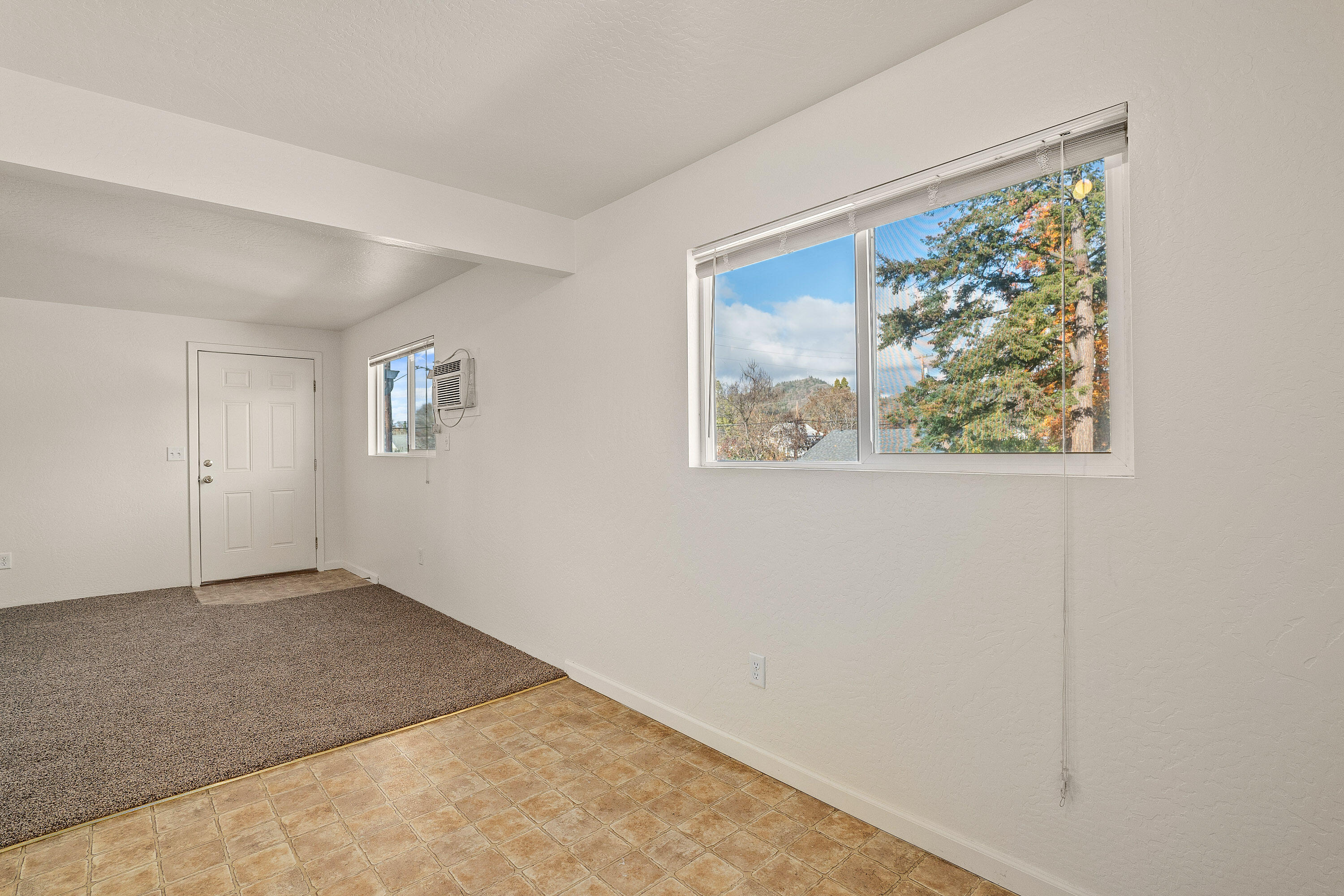 421 SW Burgess Street