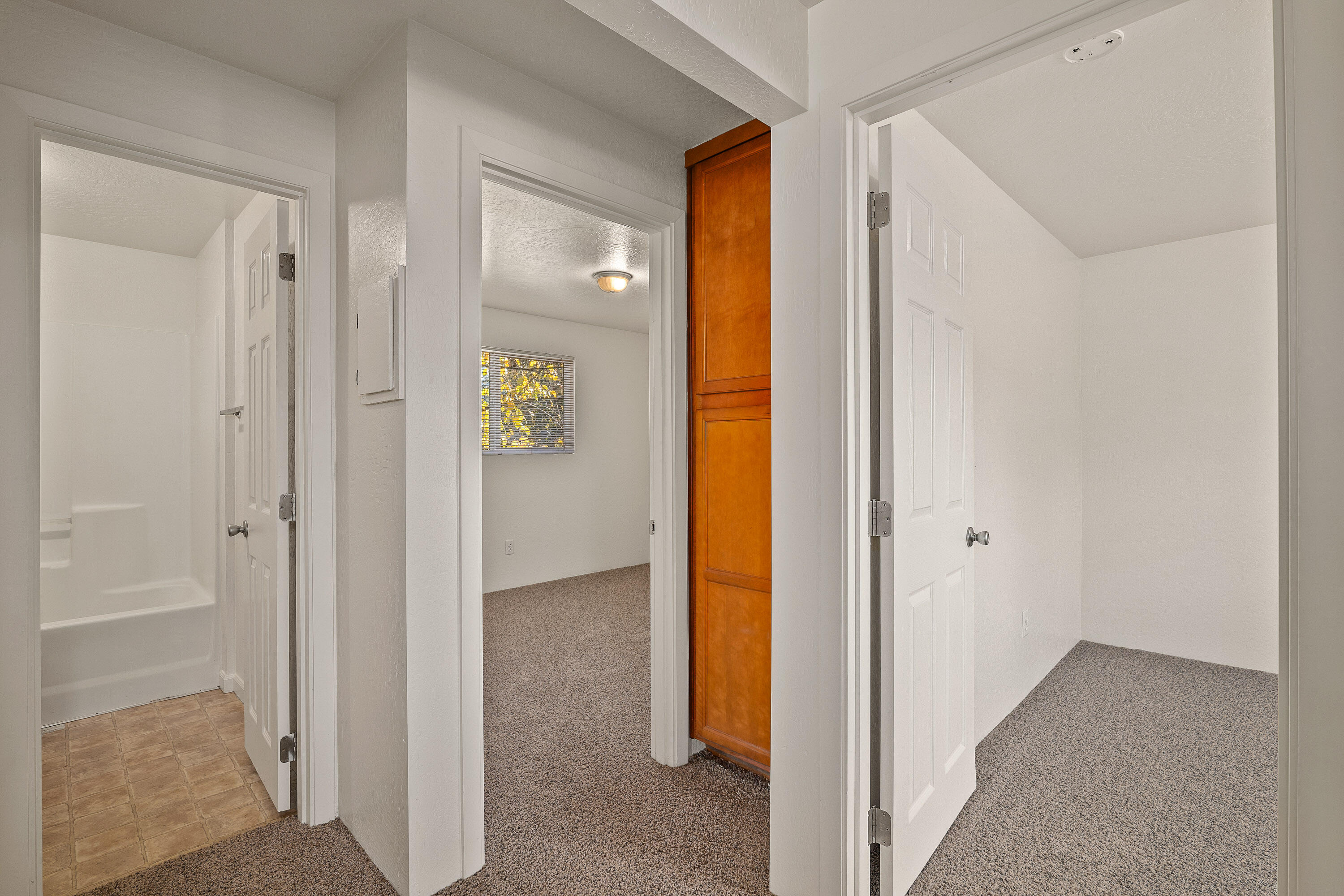 421 SW Burgess Street