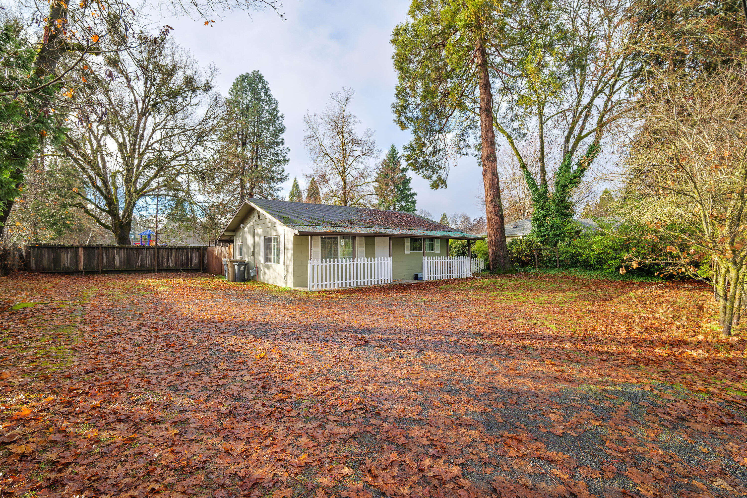 311 SW Bridge Street