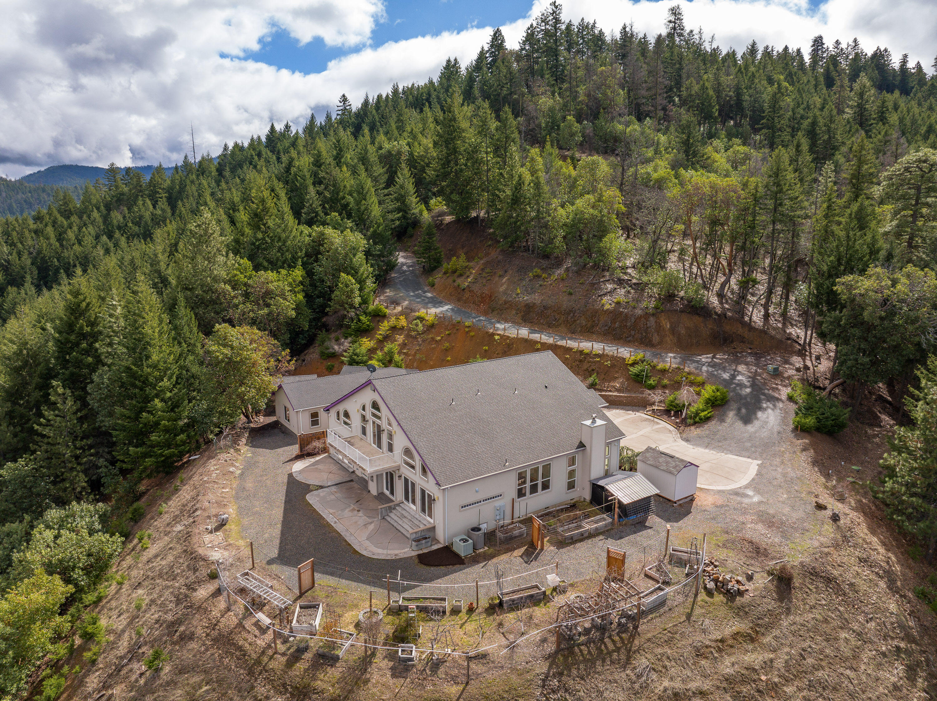 6918 Griffin Lane