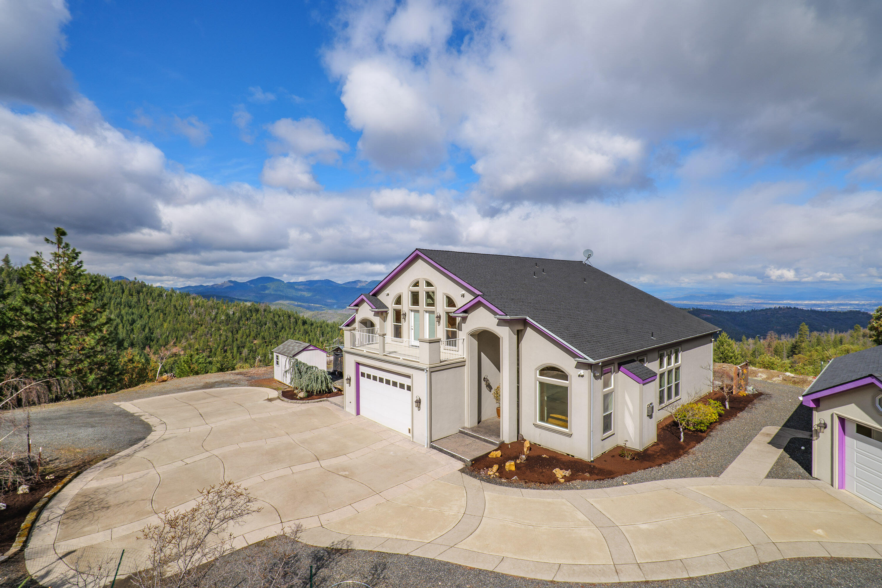 6918 Griffin Lane