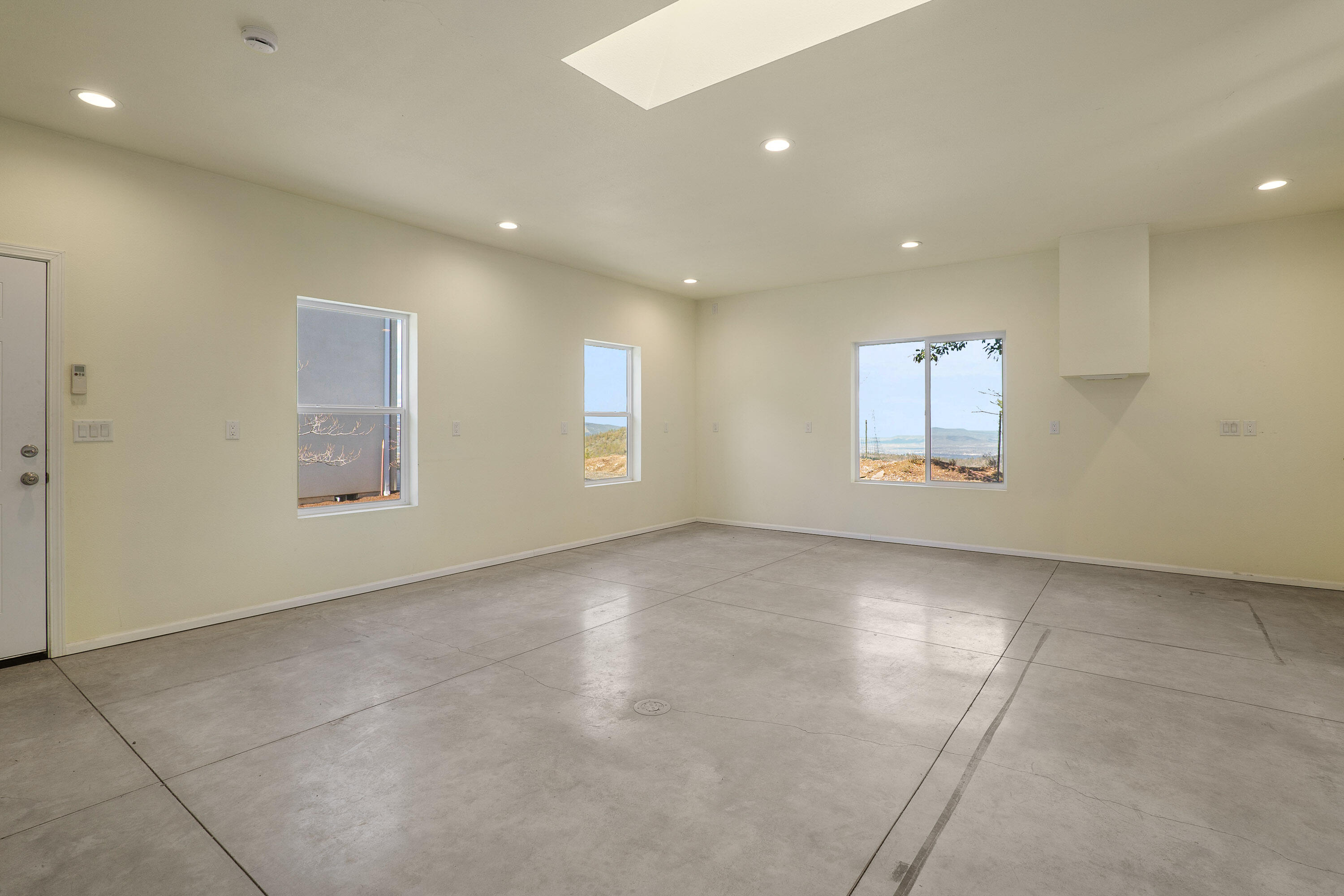 6918 Griffin Lane