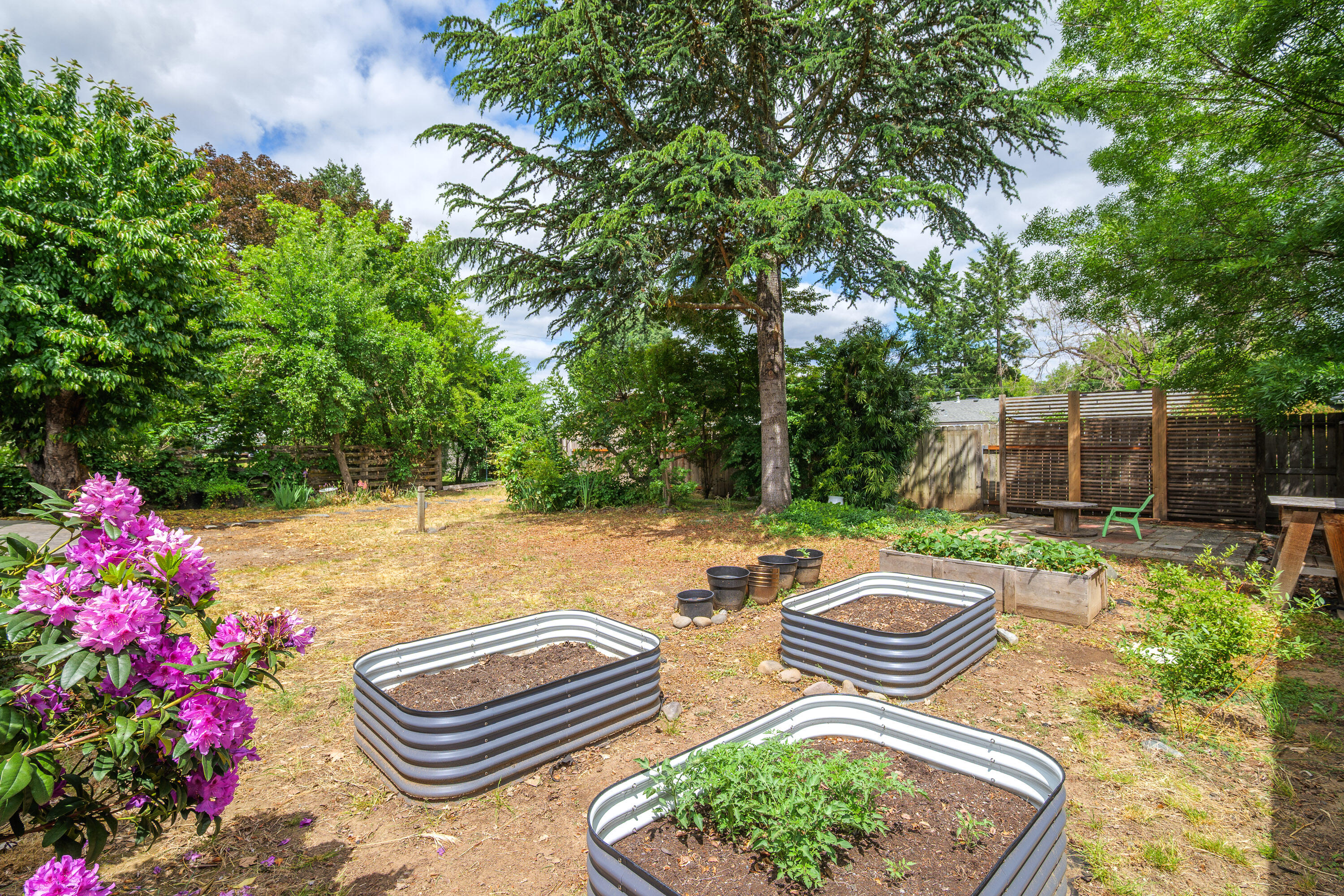 1138 SW Ballinger Drive