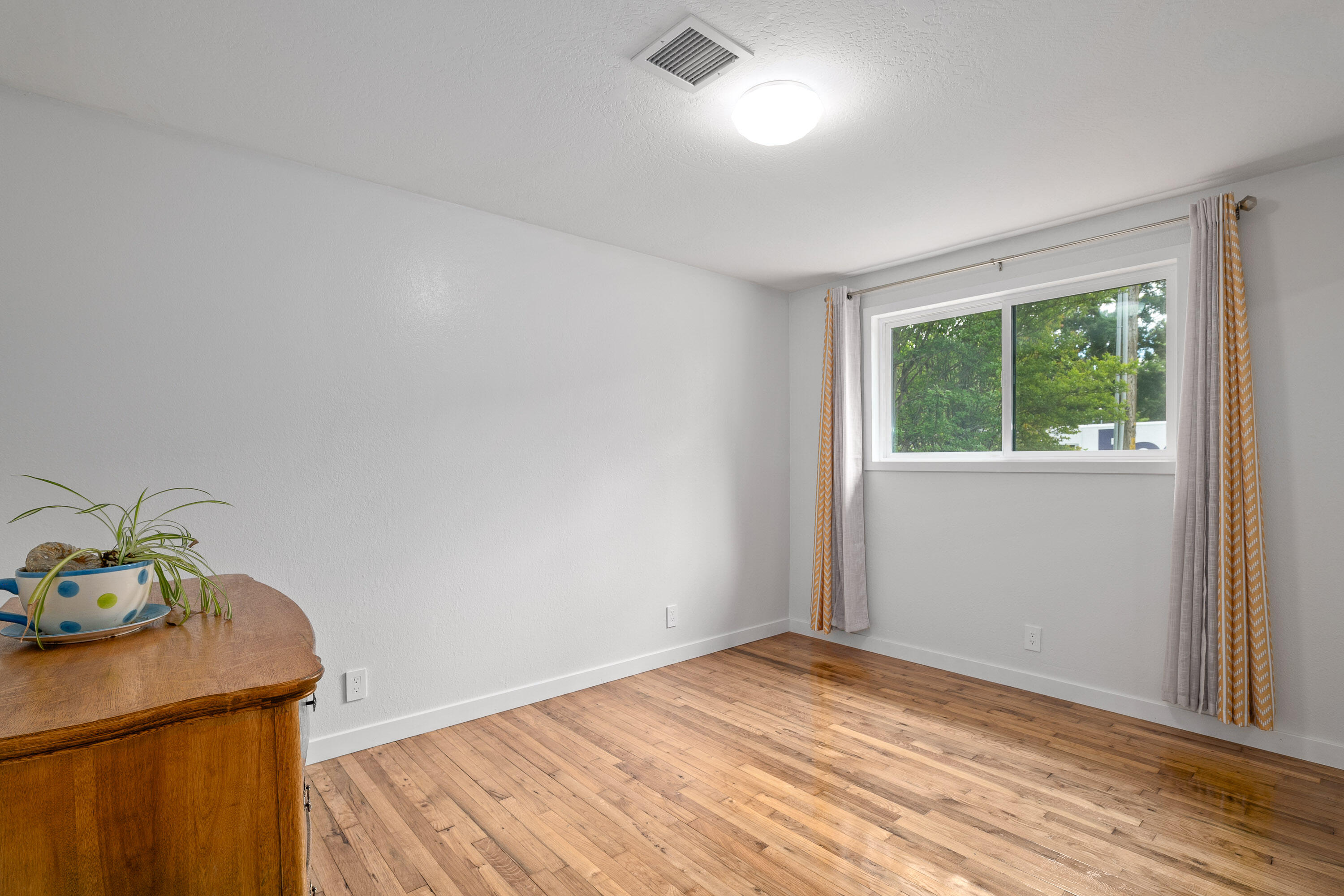 1138 SW Ballinger Drive
