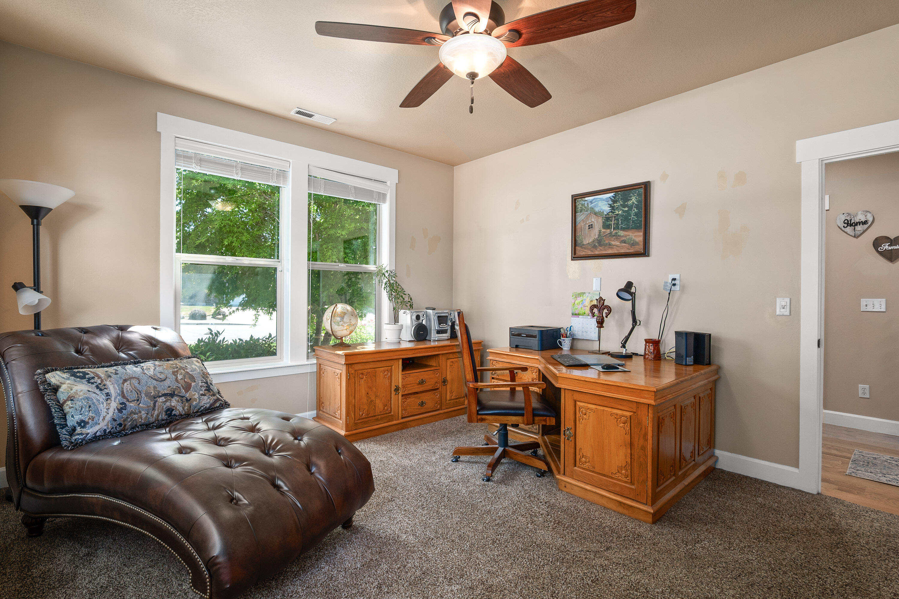 4 Meadowfield Circle