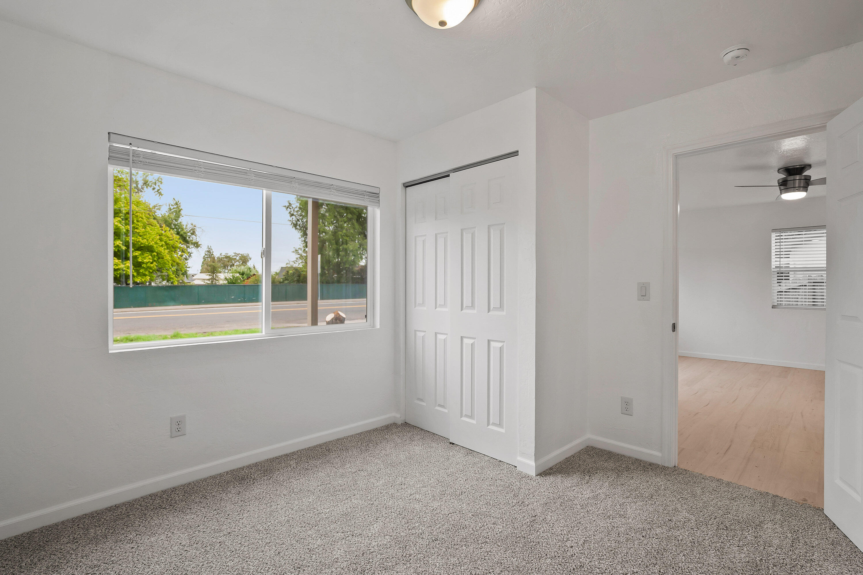 522 S 4th Street