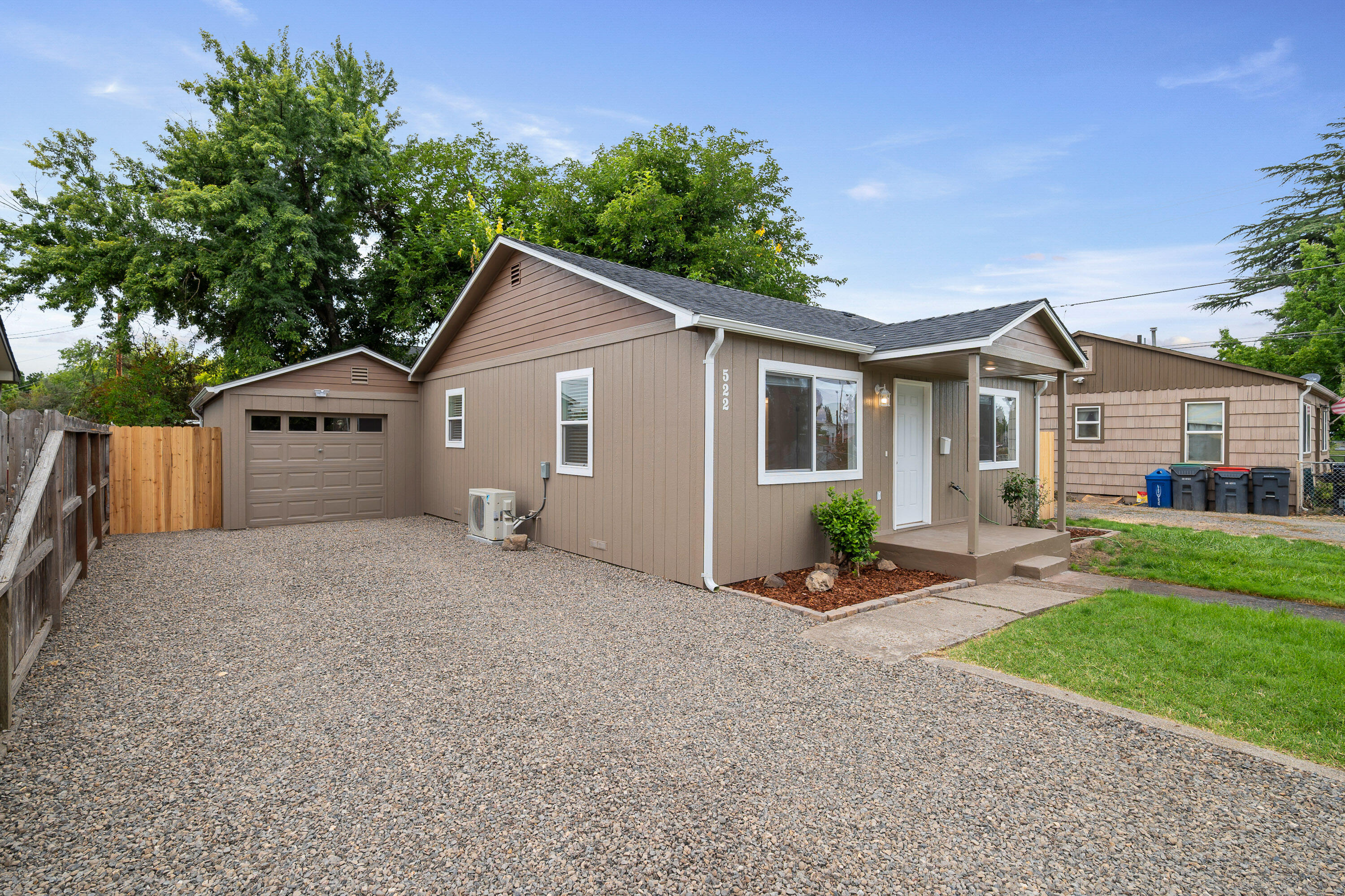522 S 4th Street