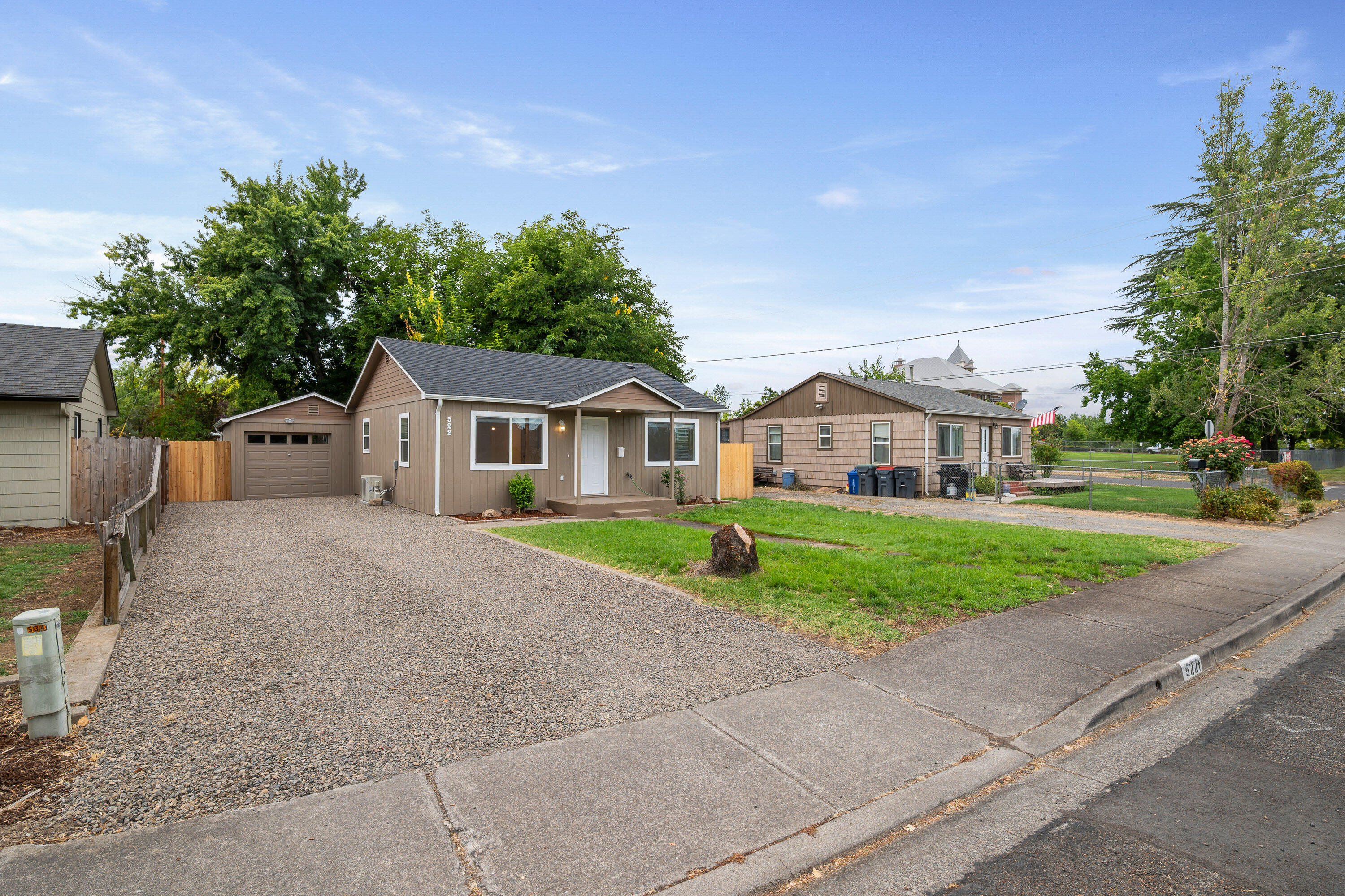 522 S 4th Street