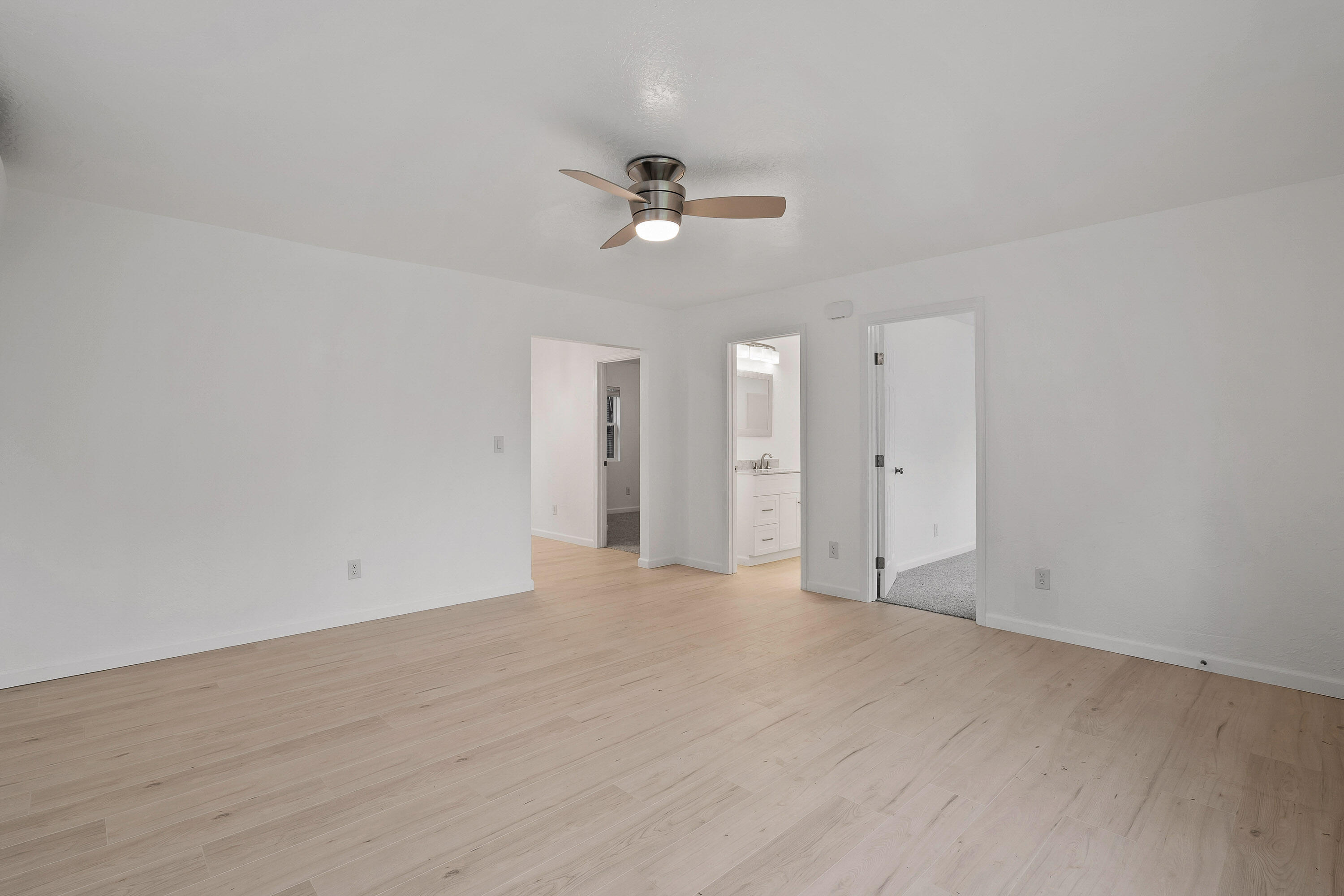 522 S 4th Street