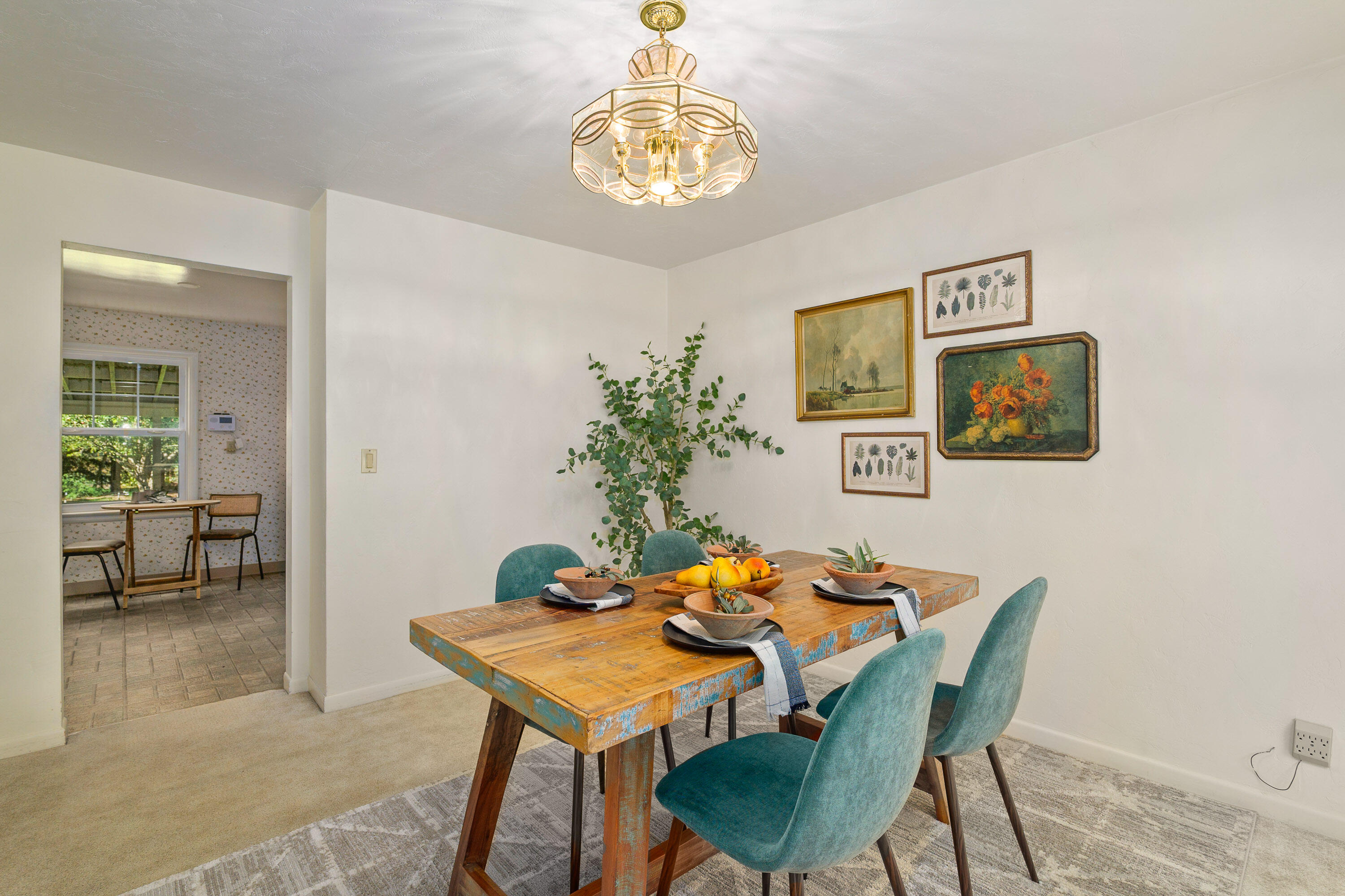 1034 SE Clarey Avenue, Grants Pass