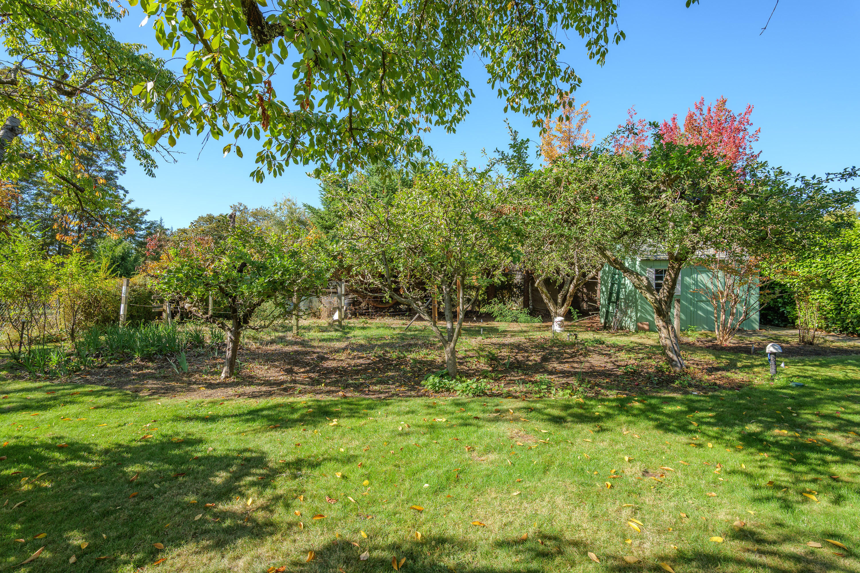 1034 SE Clarey Avenue, Grants Pass