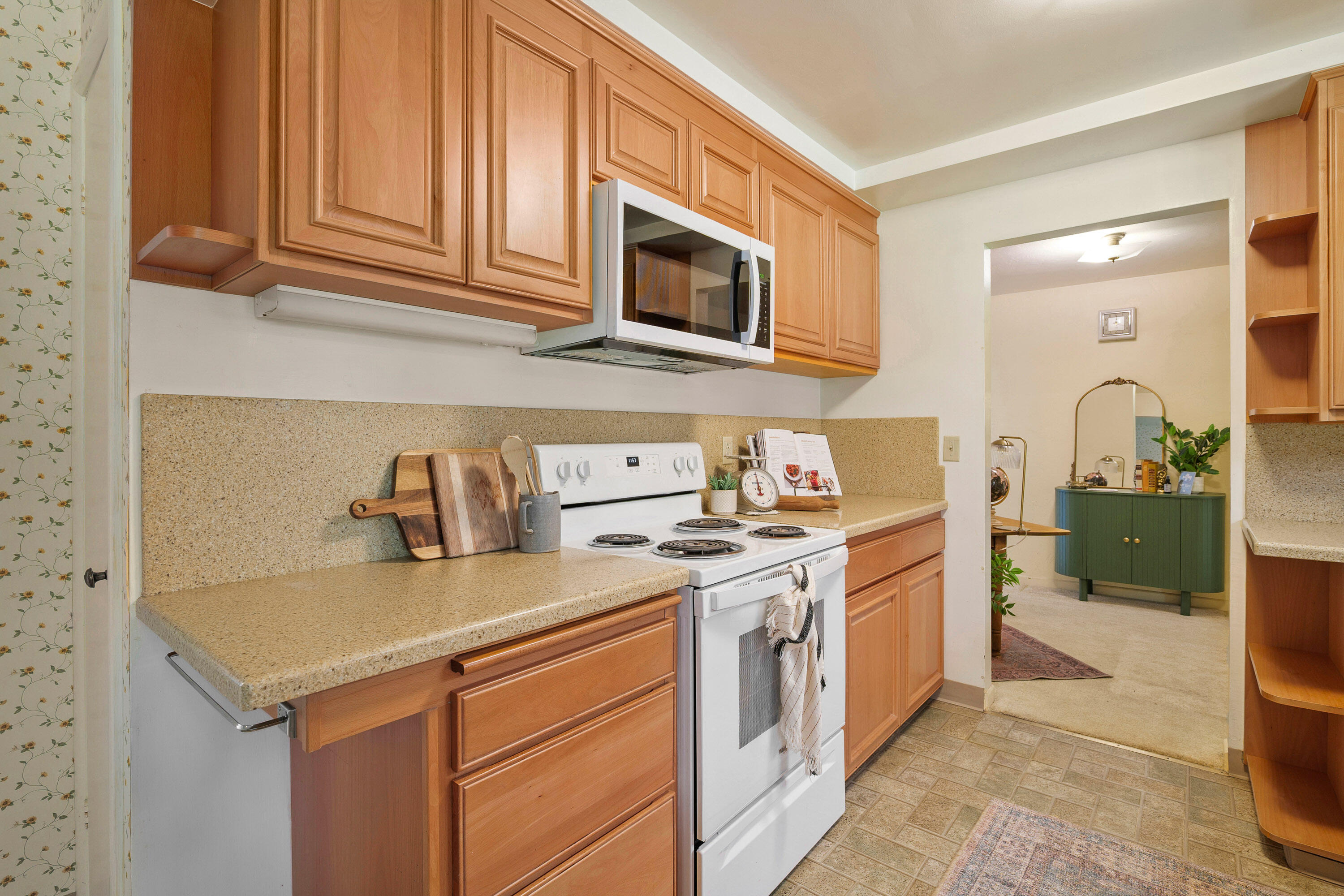 1034 SE Clarey Avenue, Grants Pass