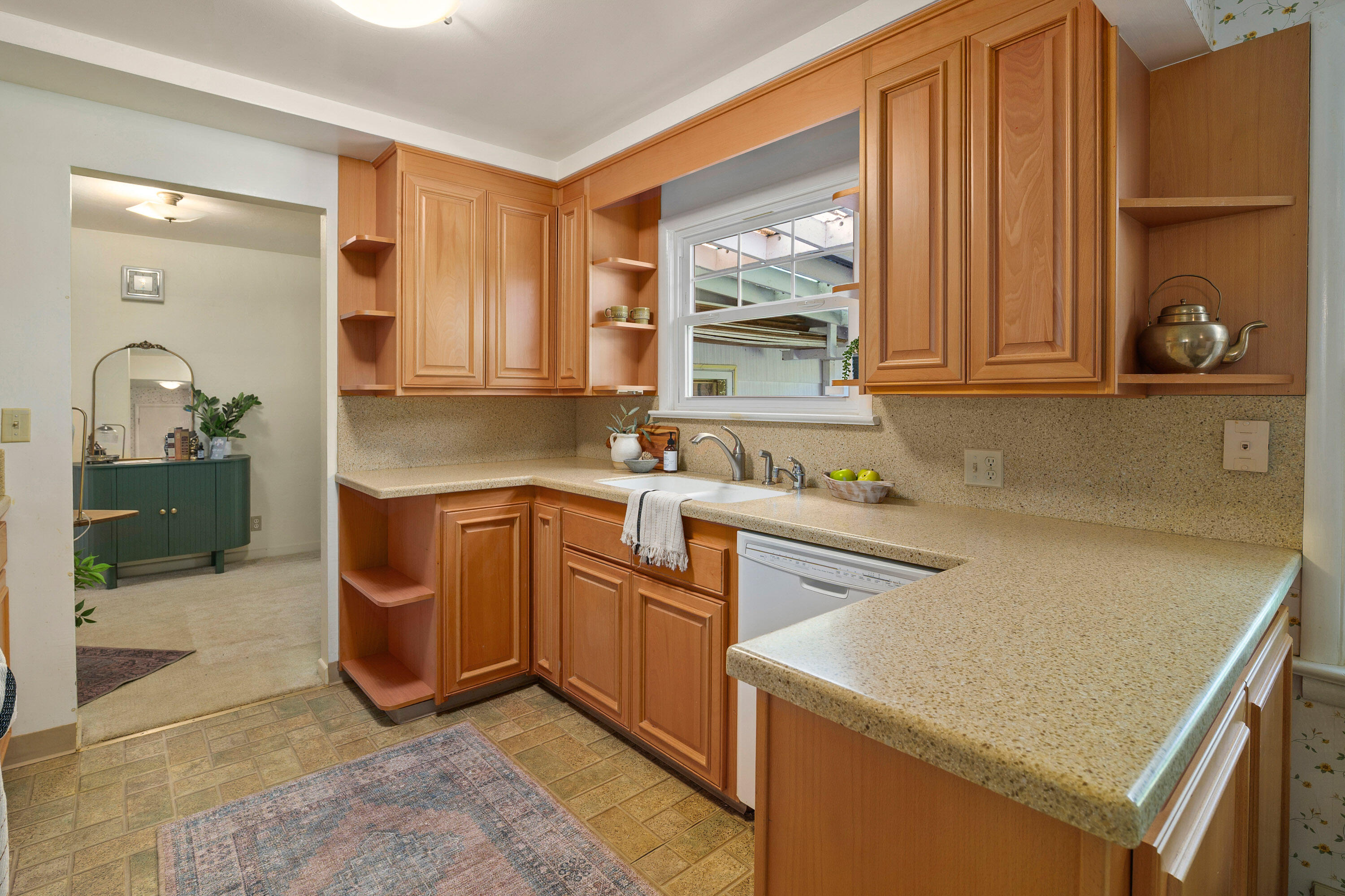 1034 SE Clarey Avenue, Grants Pass