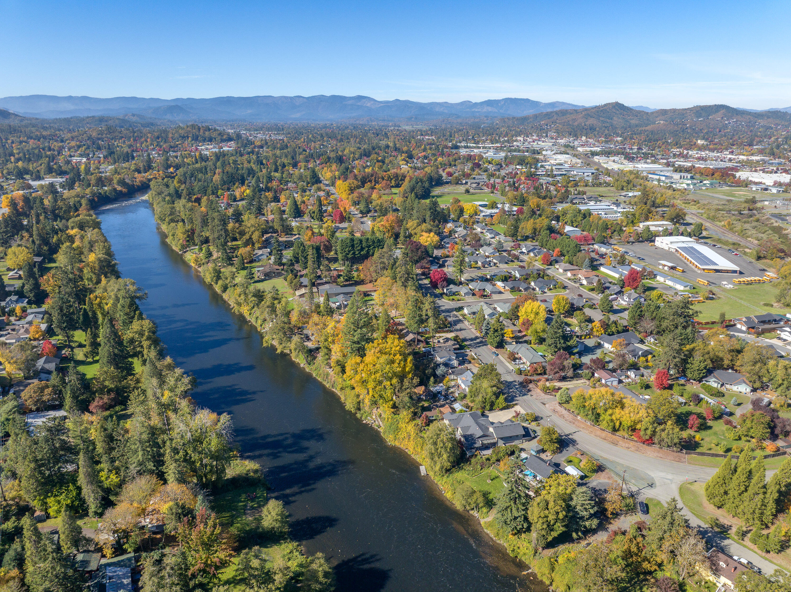 2215 SE Portola Drive