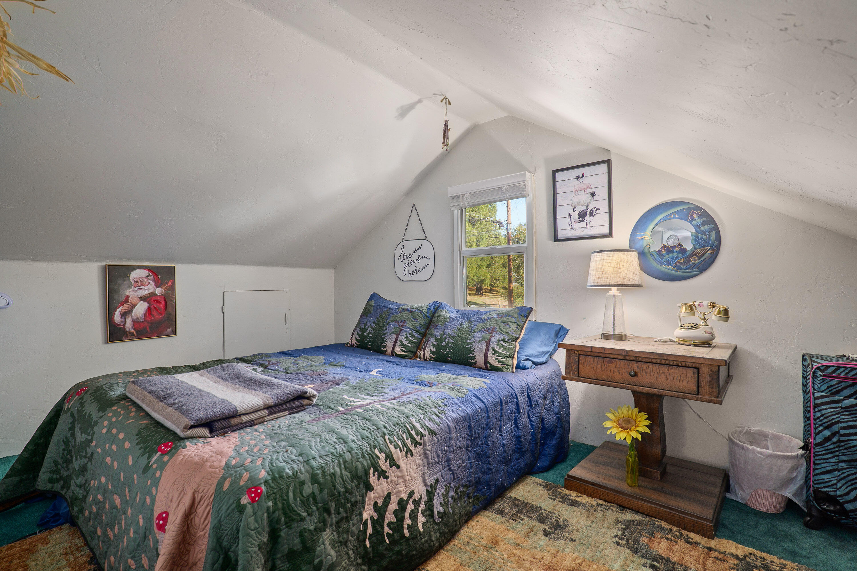 2215 SE Portola Drive