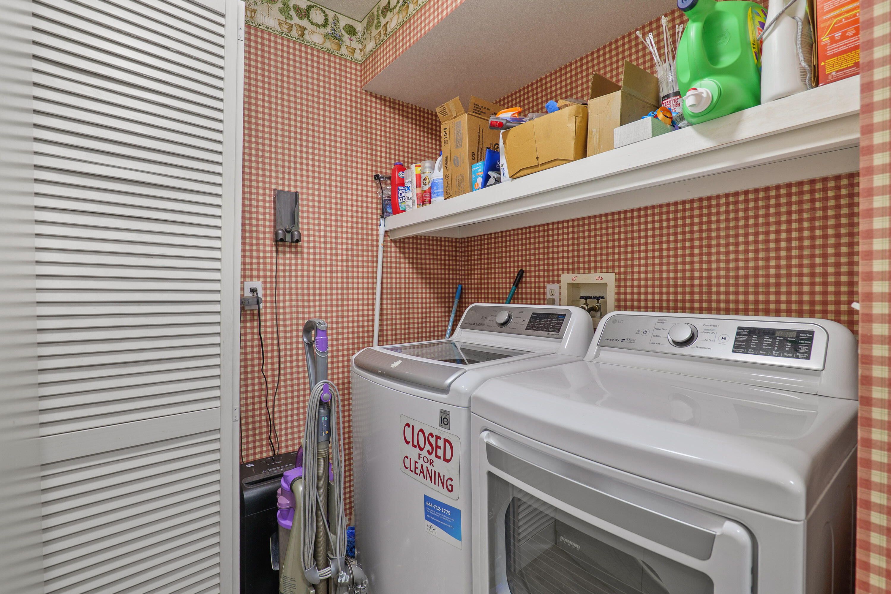 2215 SE Portola Drive