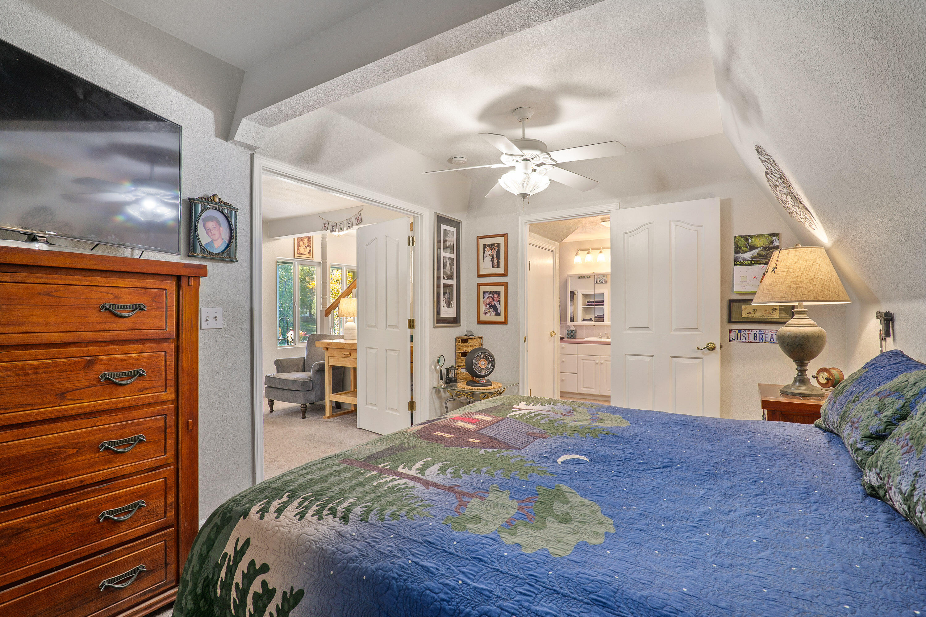 2215 SE Portola Drive